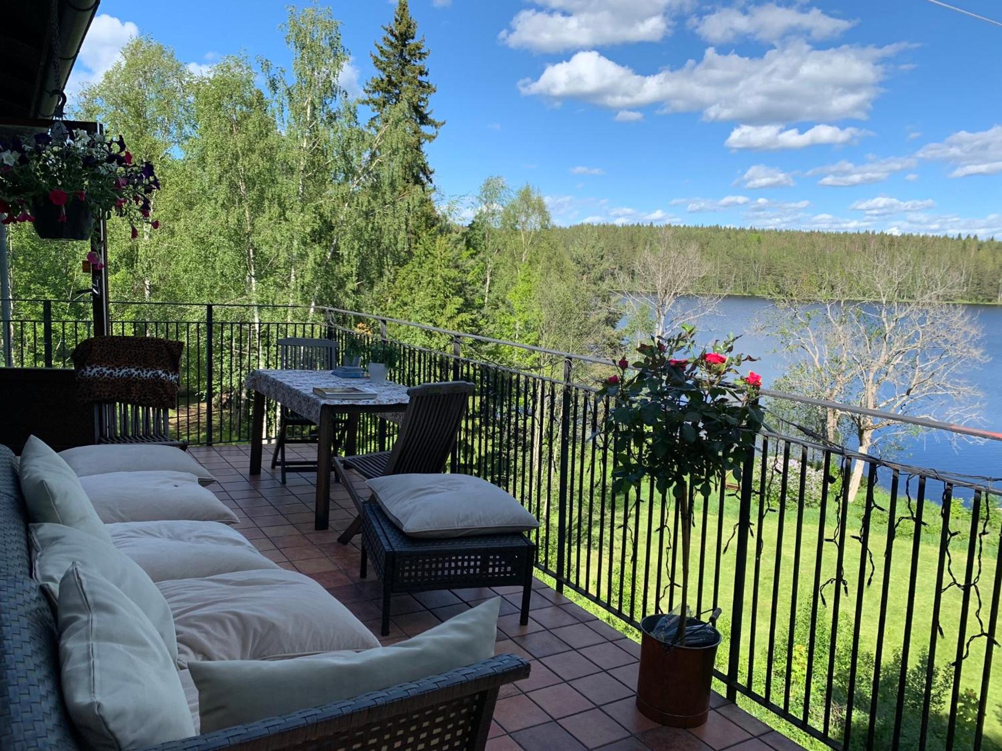 Lakeview Villa