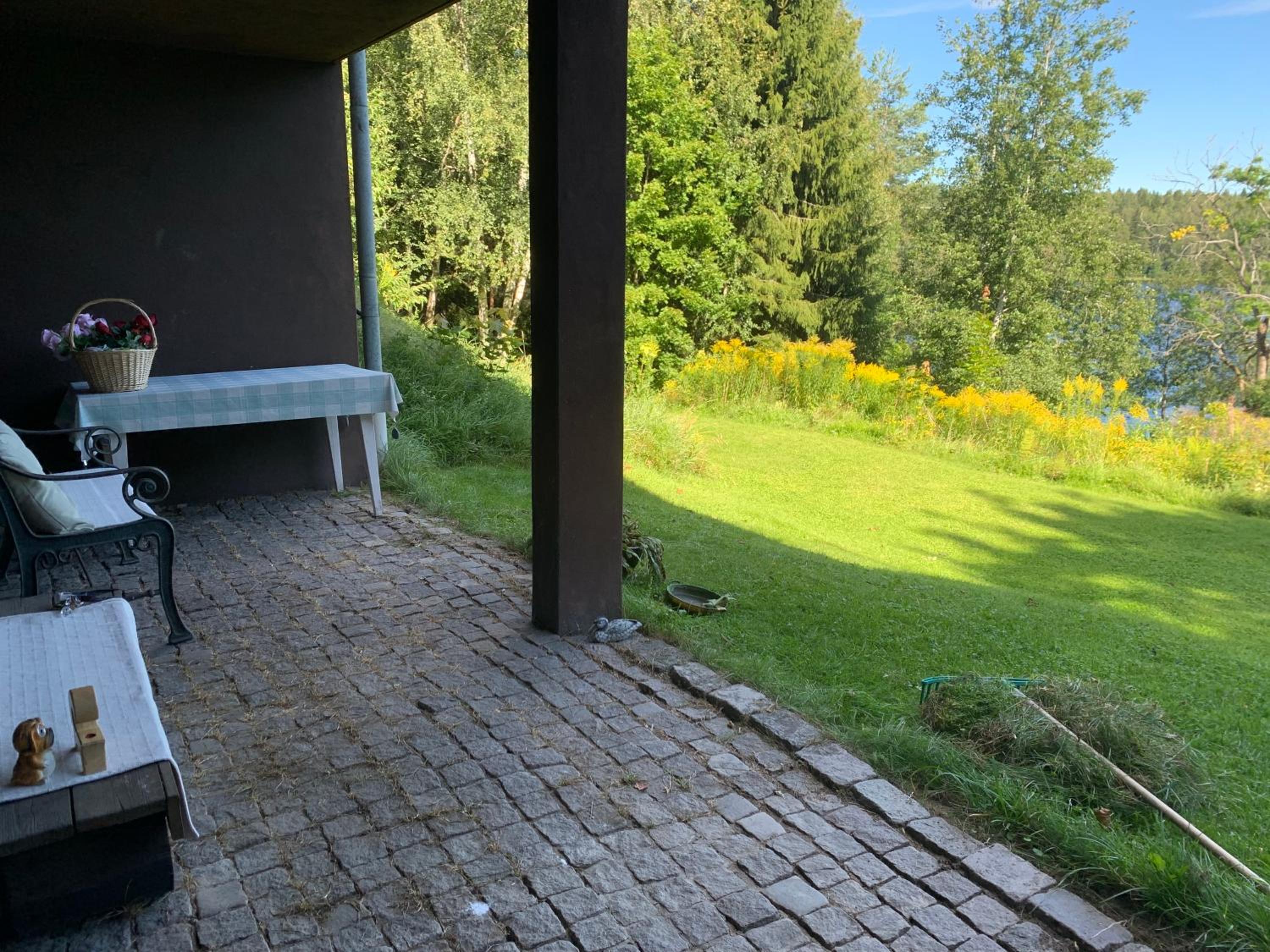 Lakeview Villa
