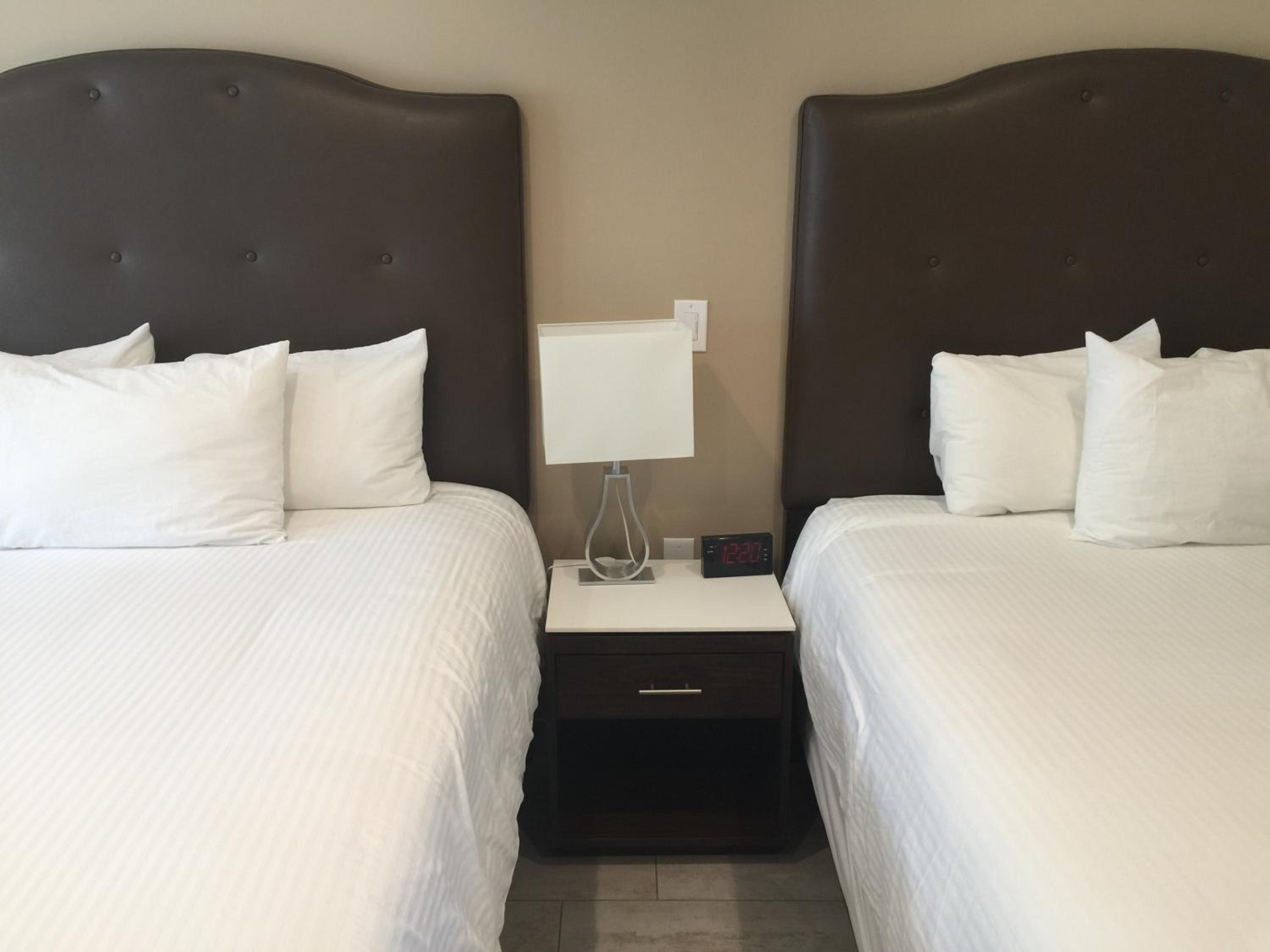 Los Angeles Vacations - El Royale Hotel - Near Universal Studios Hollywood - Property Image 61