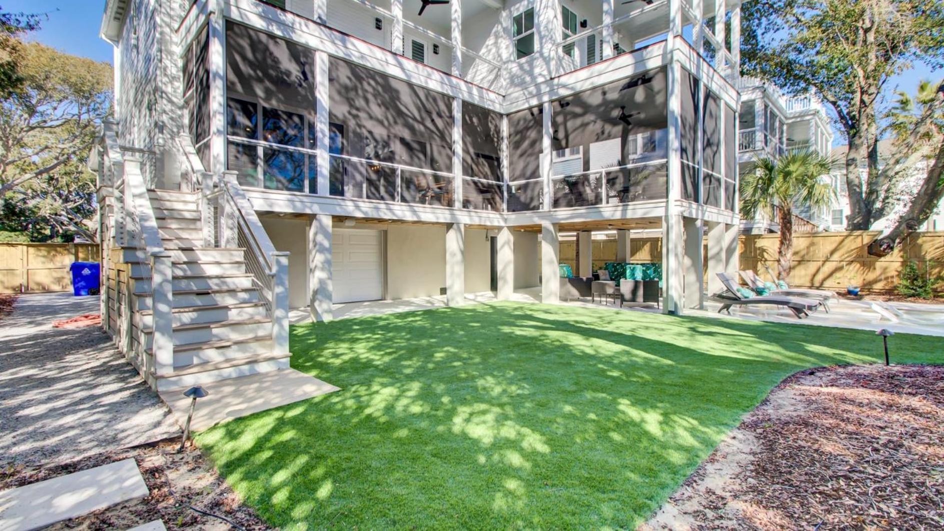Walk to the Beach Private Pool Rooftop Terrace Balcony 3602 Cameron