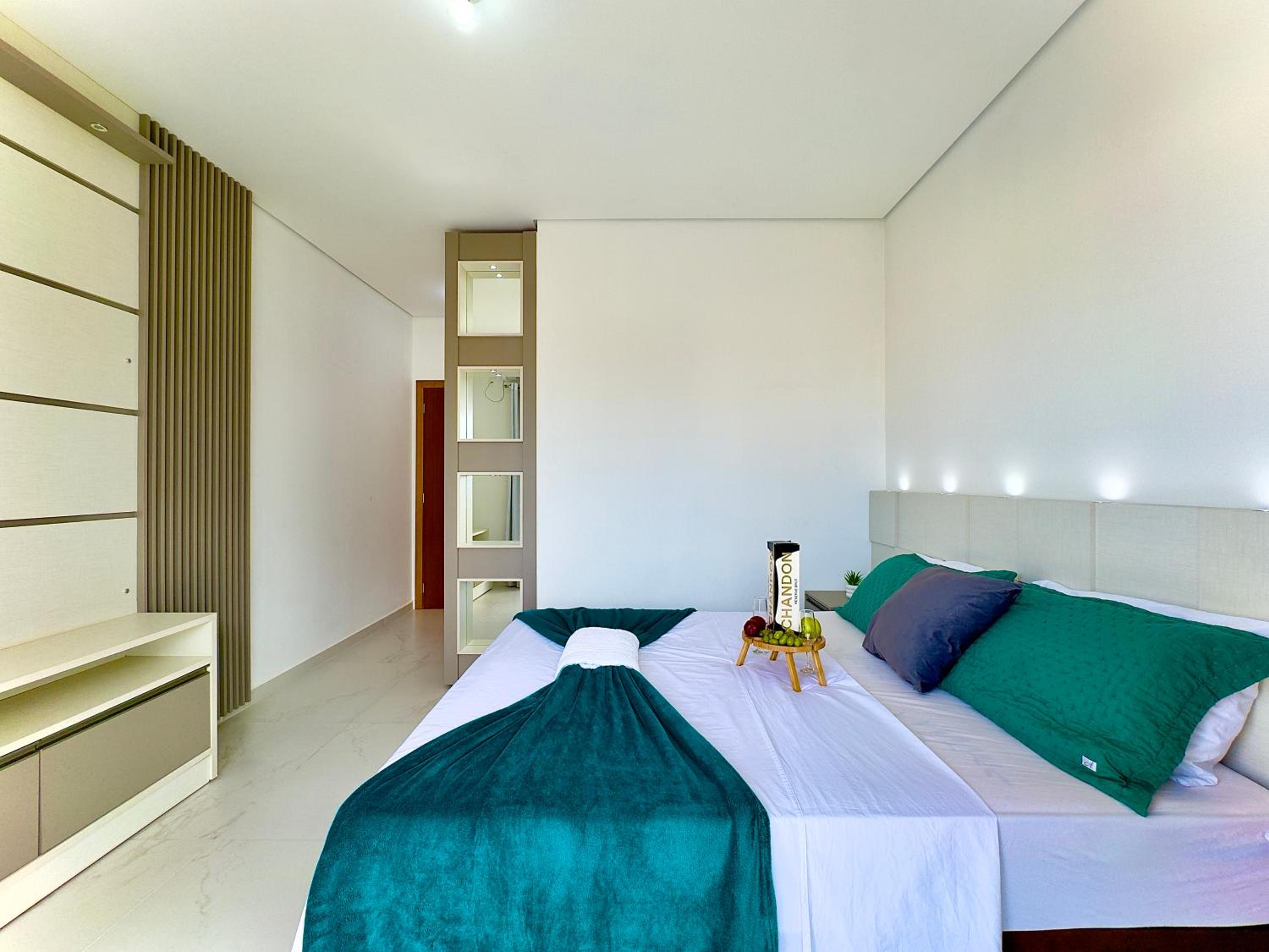 Apartamento Amplo com Vista Mar e Churrasqueira a 50m da Praia em Barra Velha