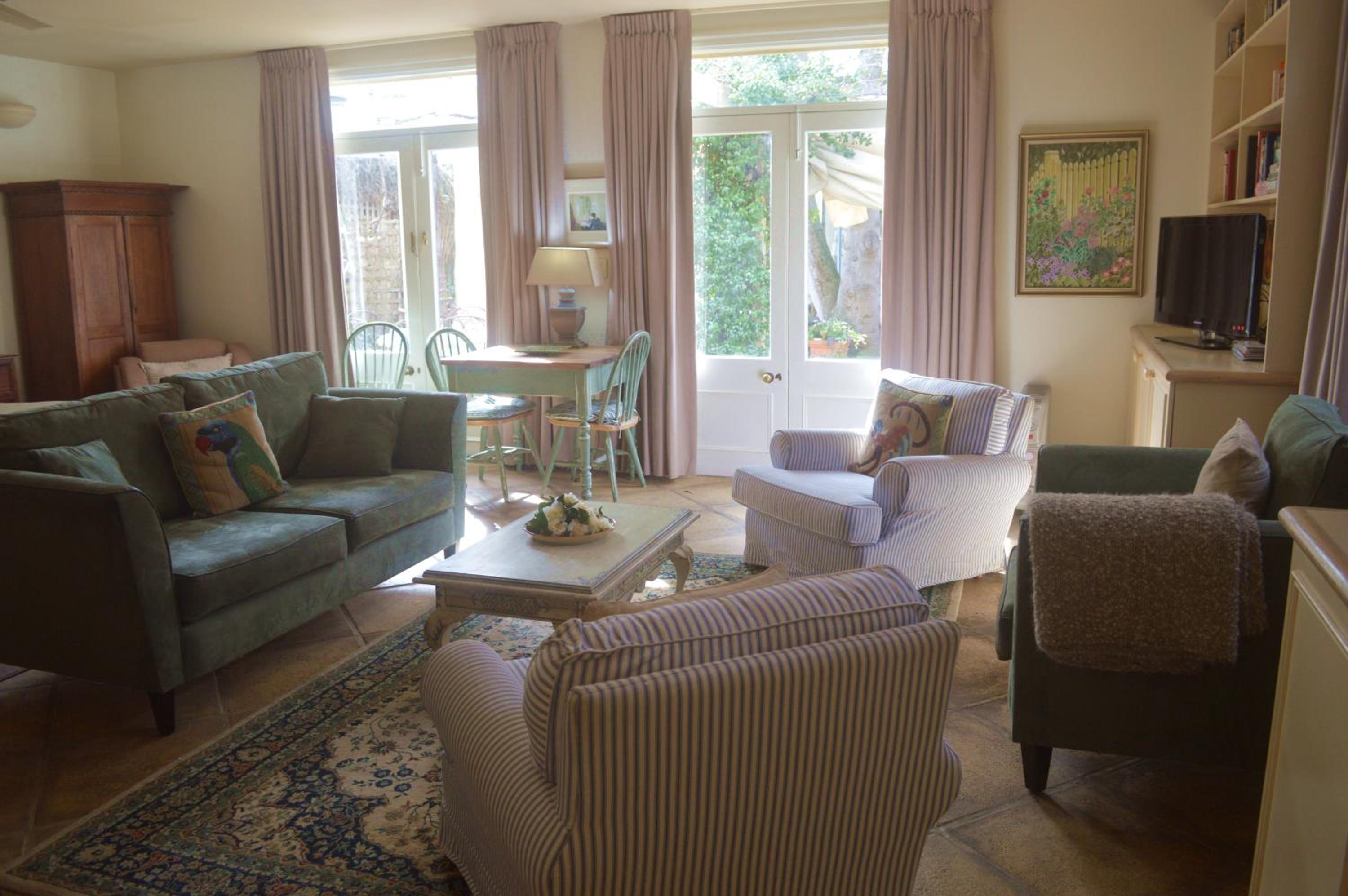 Athelney Cottage Bed and Breakfast