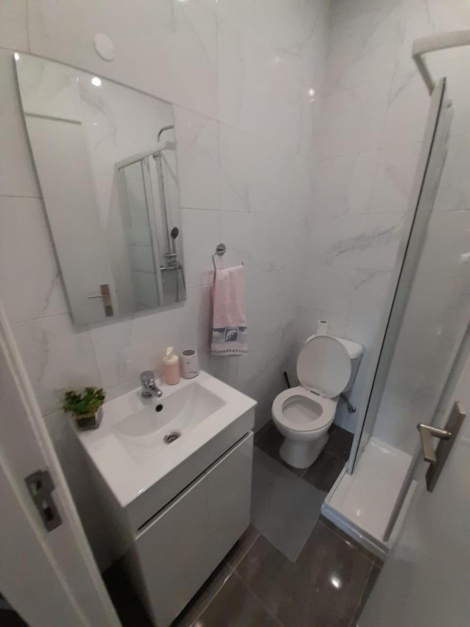 Trio Haven Apartment