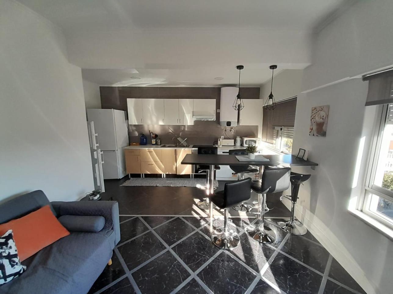 Trio Haven Apartment