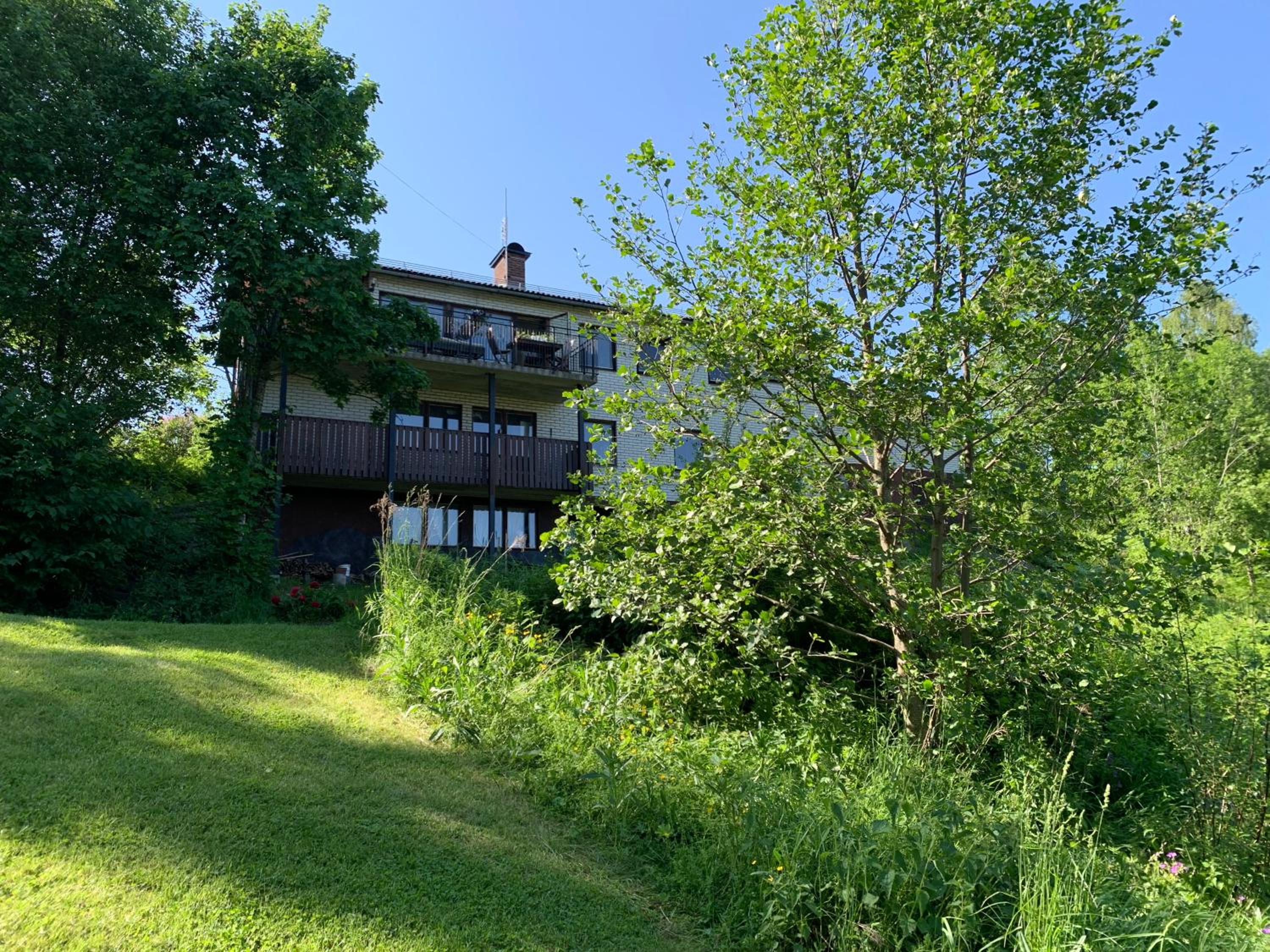 Lakeview Villa