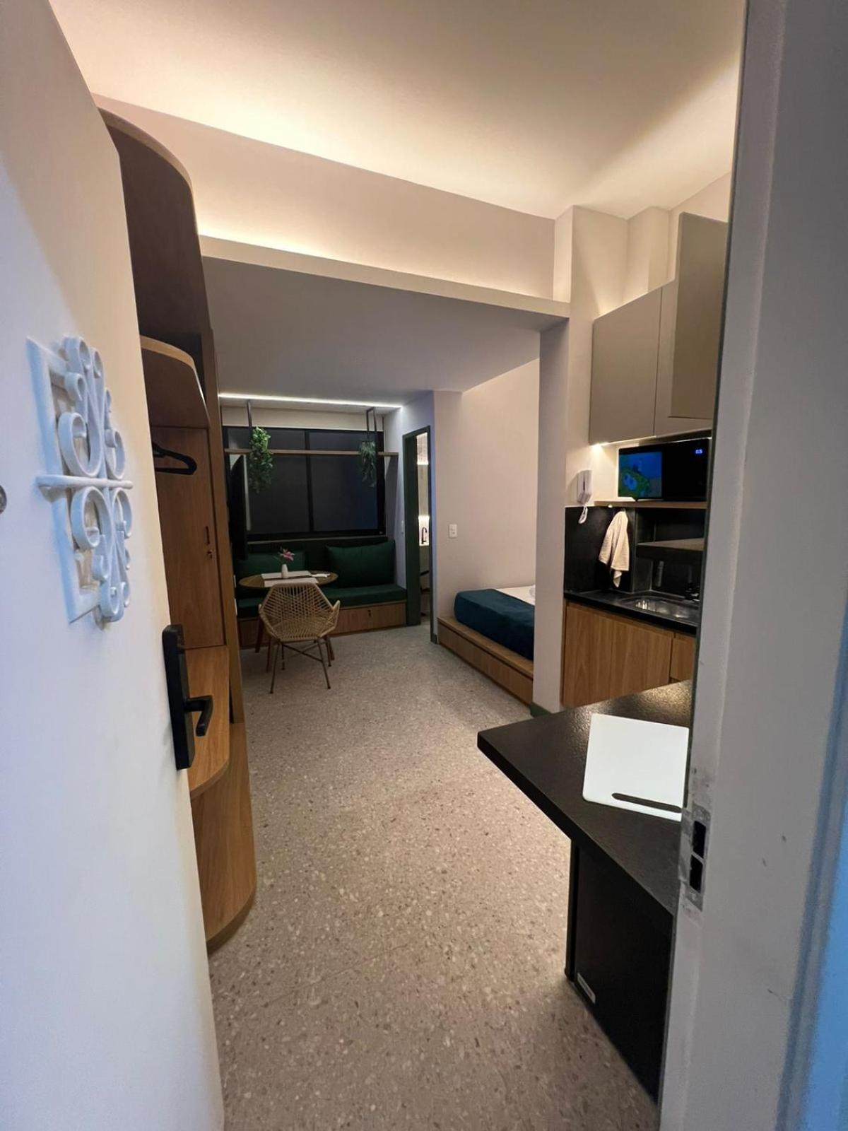 Studio Sofisticado à 600m da praia de Ipanema!
