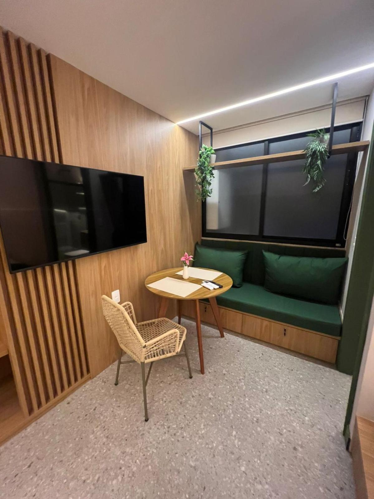 Studio Sofisticado à 600m da praia de Ipanema!