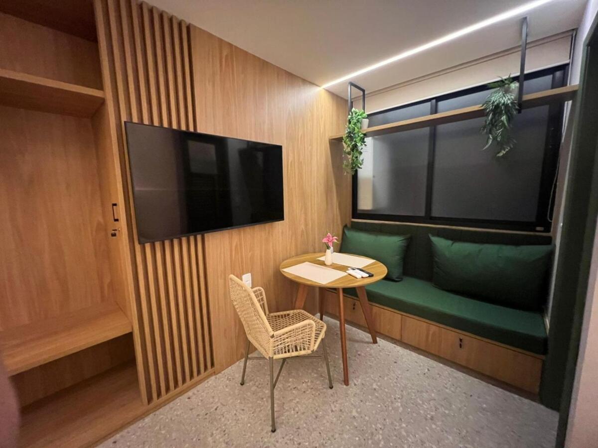 Studio Sofisticado à 600m da praia de Ipanema!