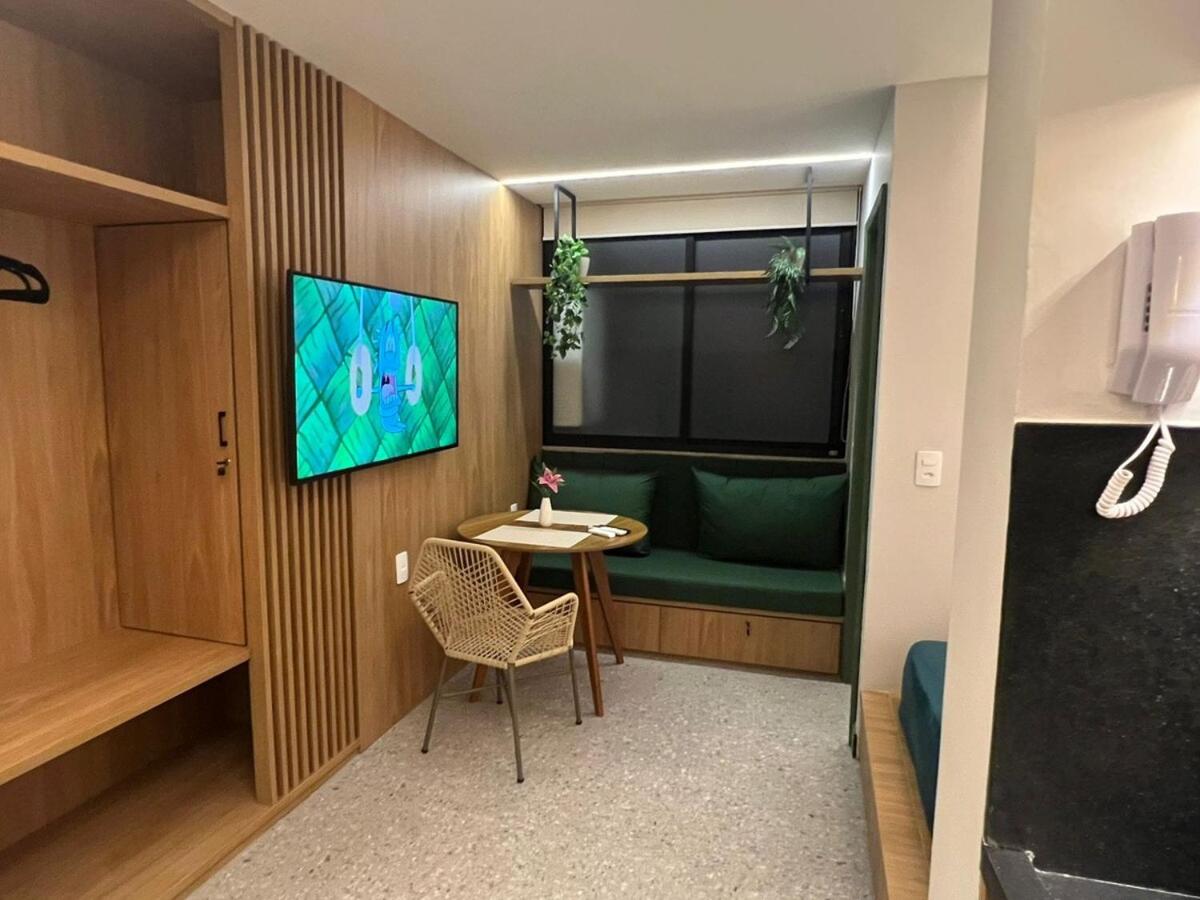 Studio Sofisticado à 600m da praia de Ipanema!
