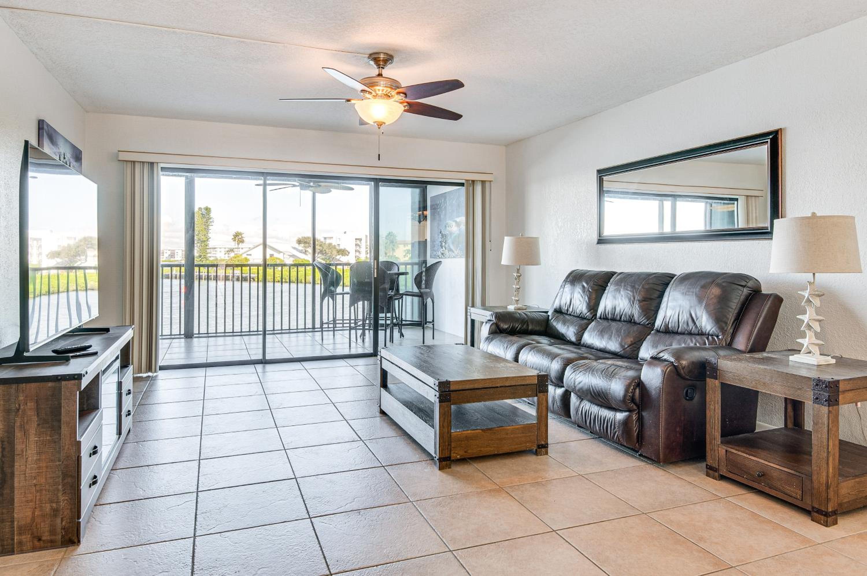 Condo with Direct Ocean Inlet View Bikes Included!