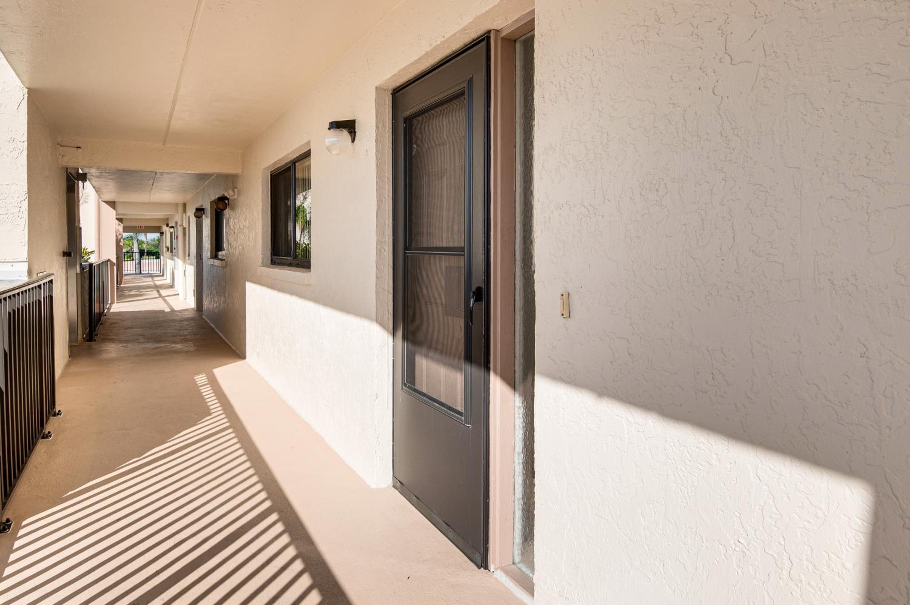 Condo with Direct Ocean Inlet View Bikes Included!