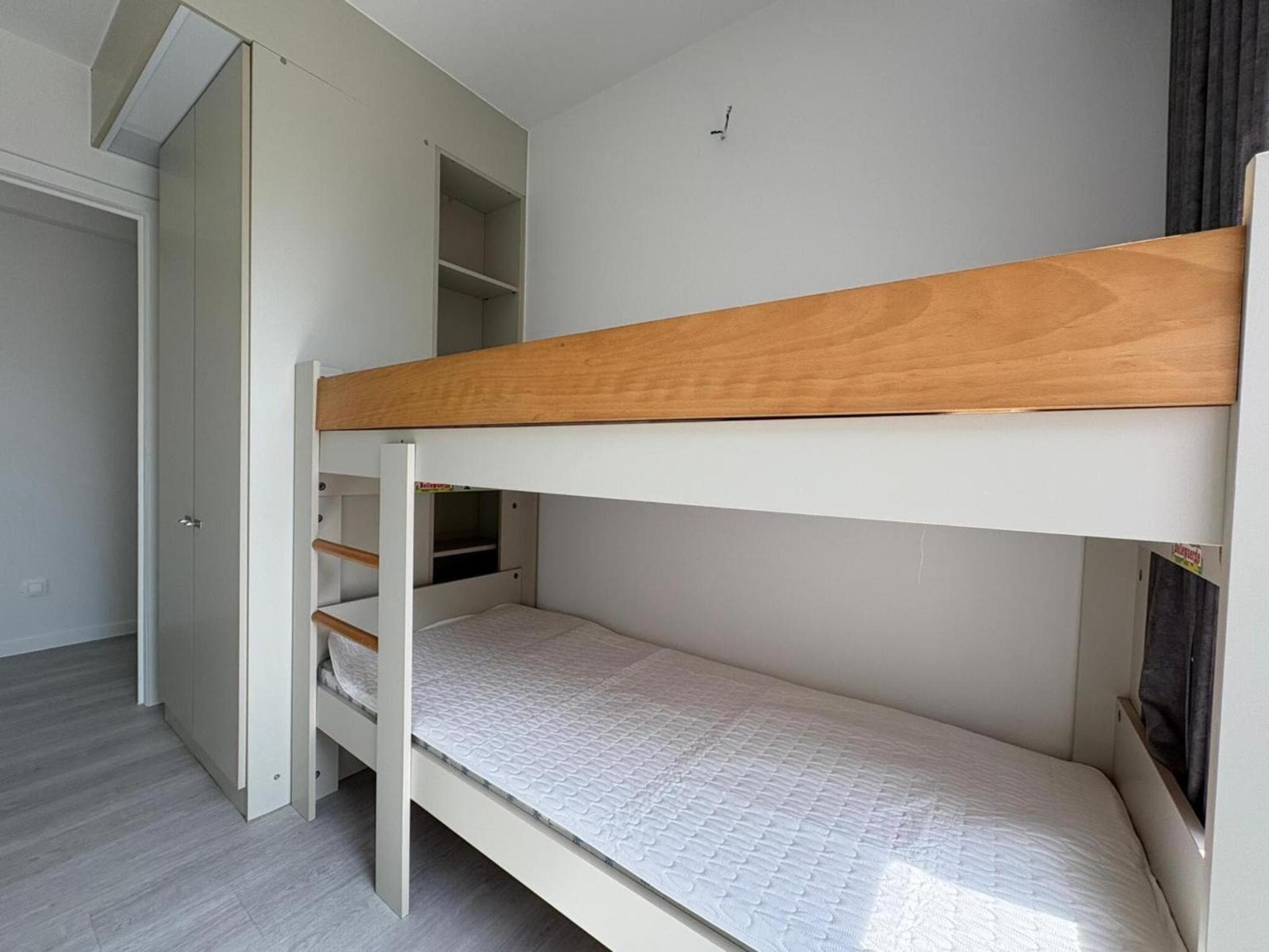 Stylish 3-bedroom apartment with sea view