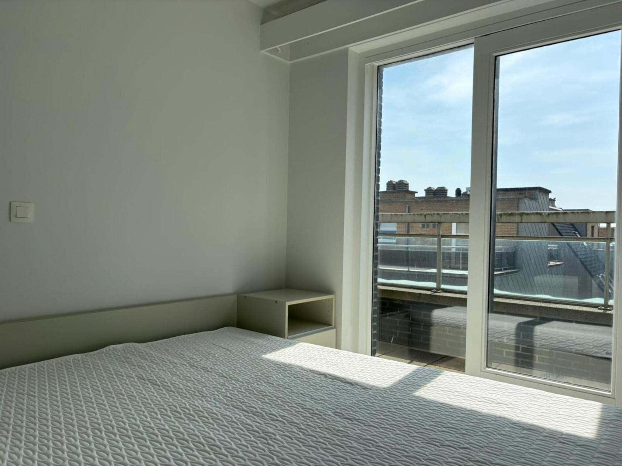 Stylish 3-bedroom apartment with sea view