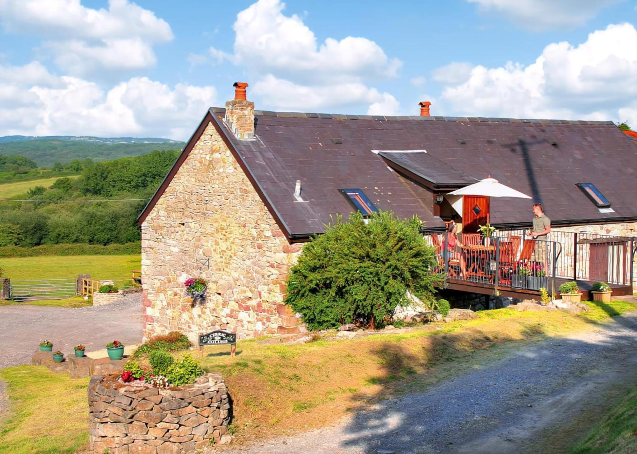 Garnffrwd Cottages