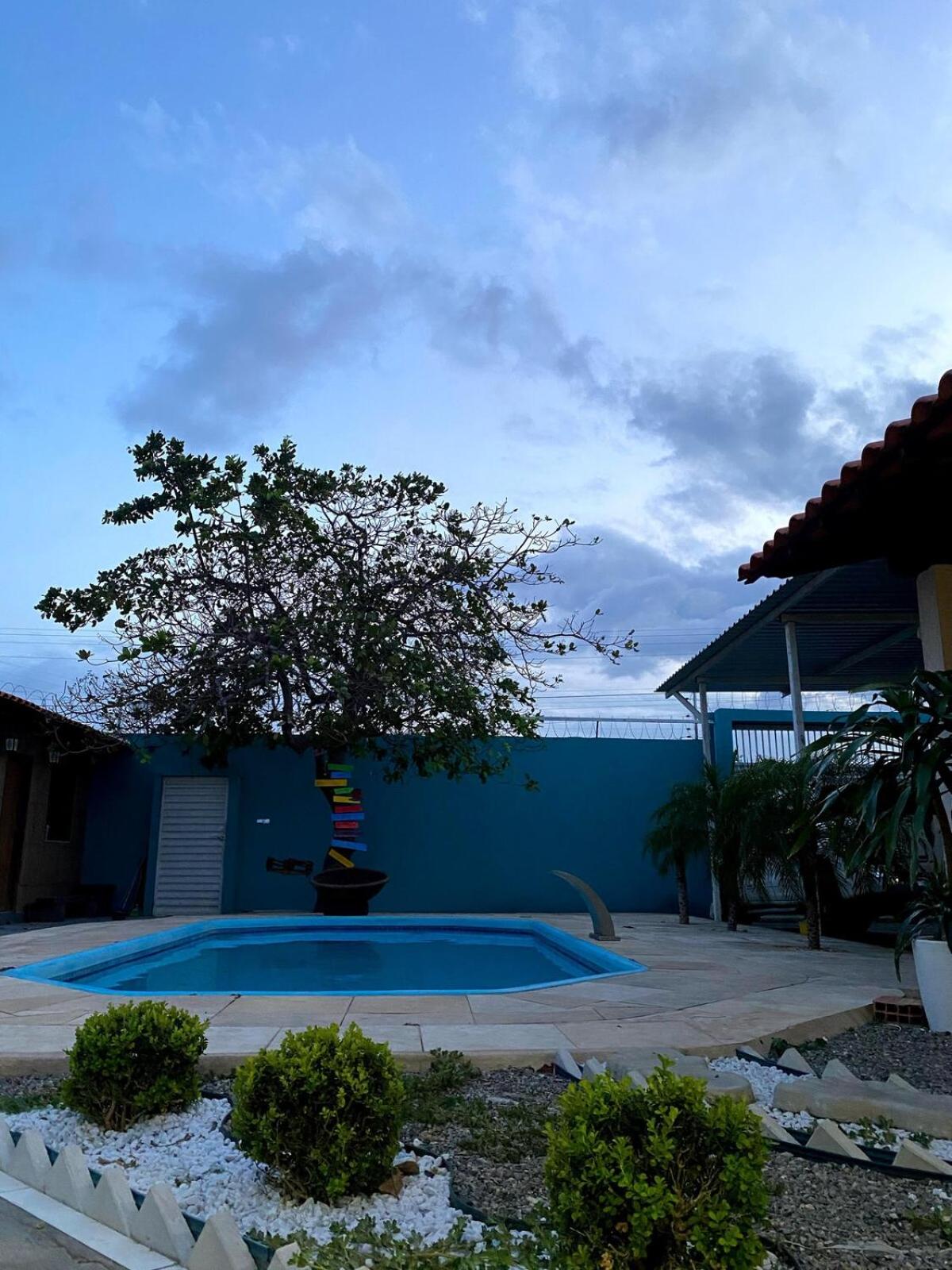 casa ampla com piscina e área gourmet