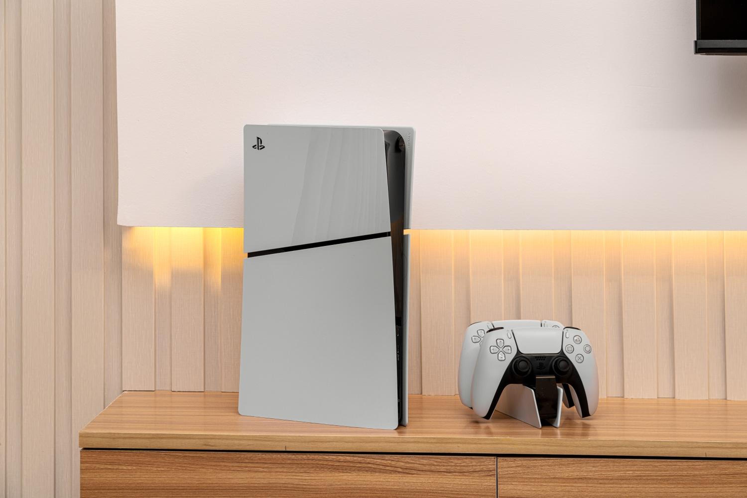Standpoint Tower by Luxe Living