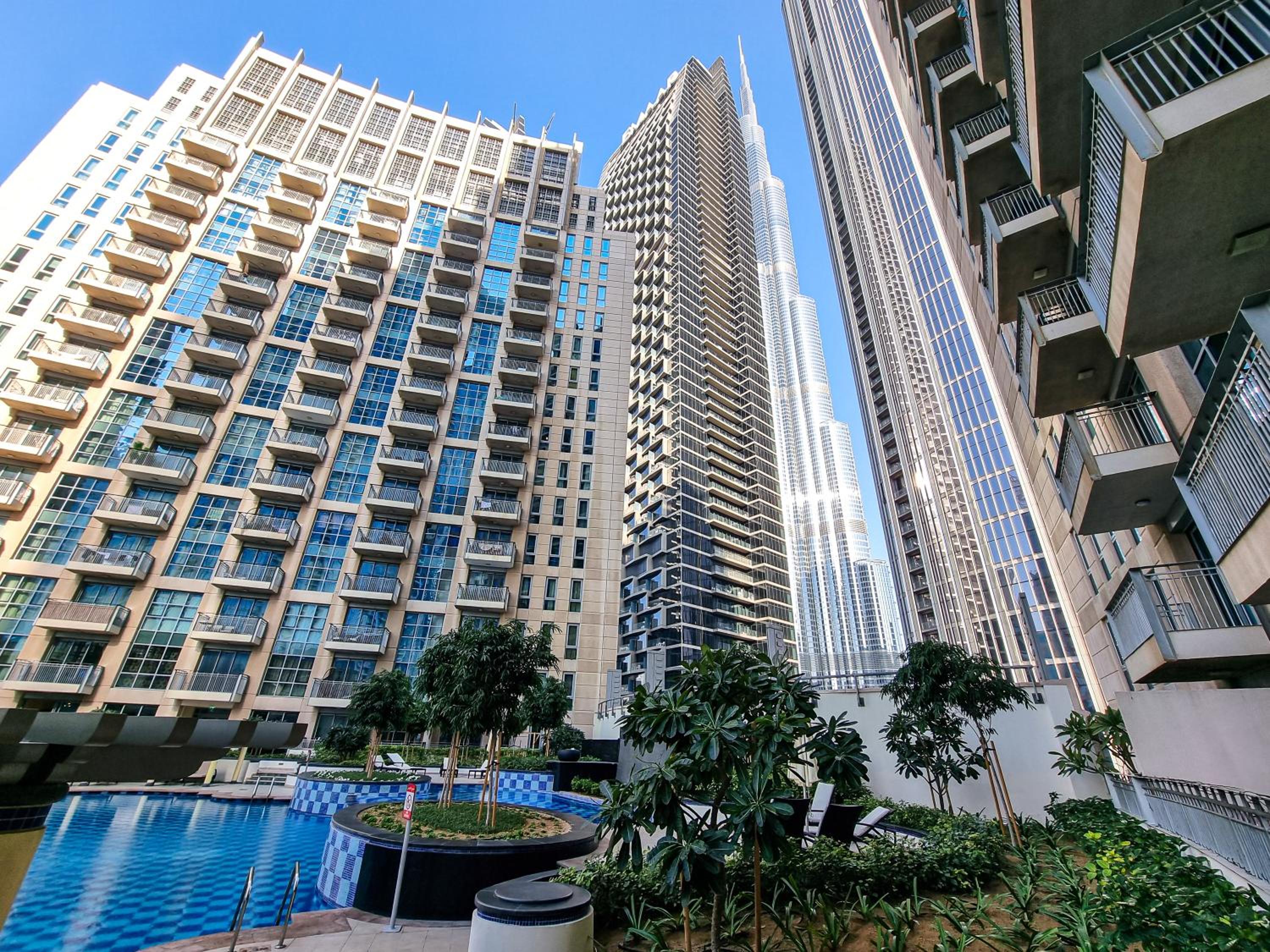 Standpoint Tower by Luxe Living
