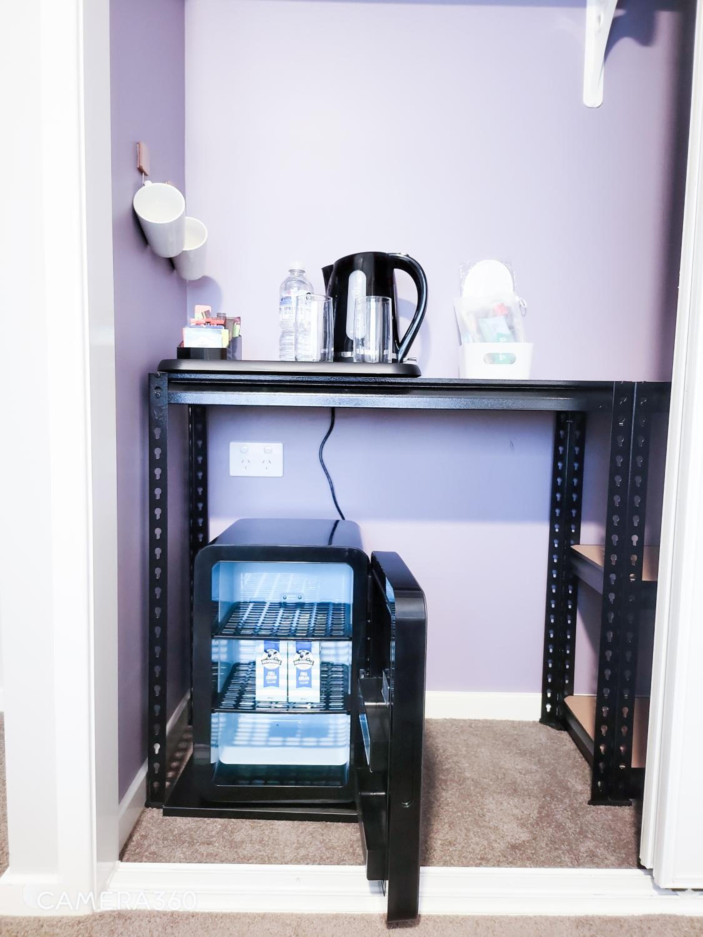 Private Room 1- The Minimalist Escape