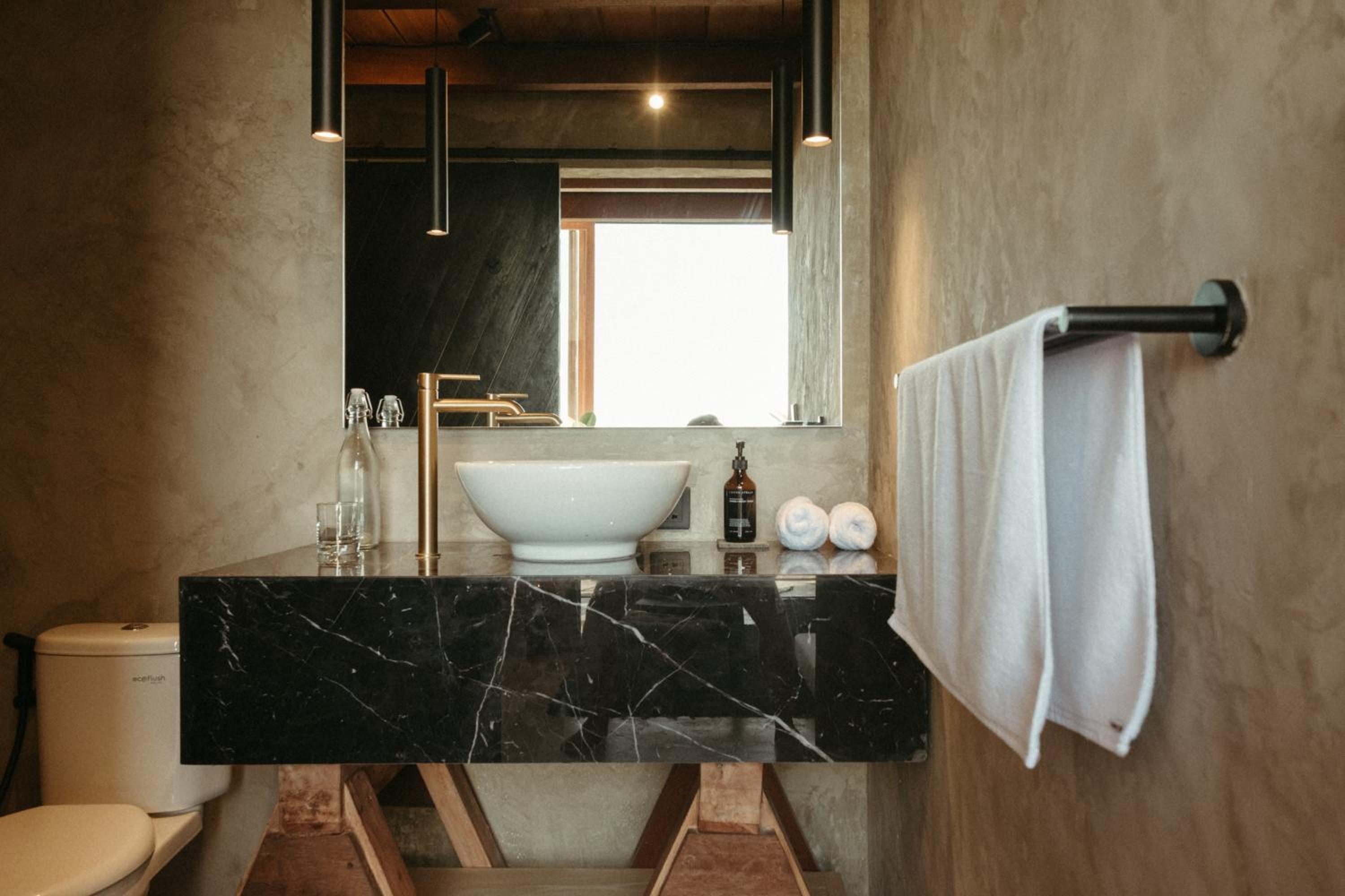 The Iggy Hotel Seseh Loft 5, Sauna & Ice Bath
