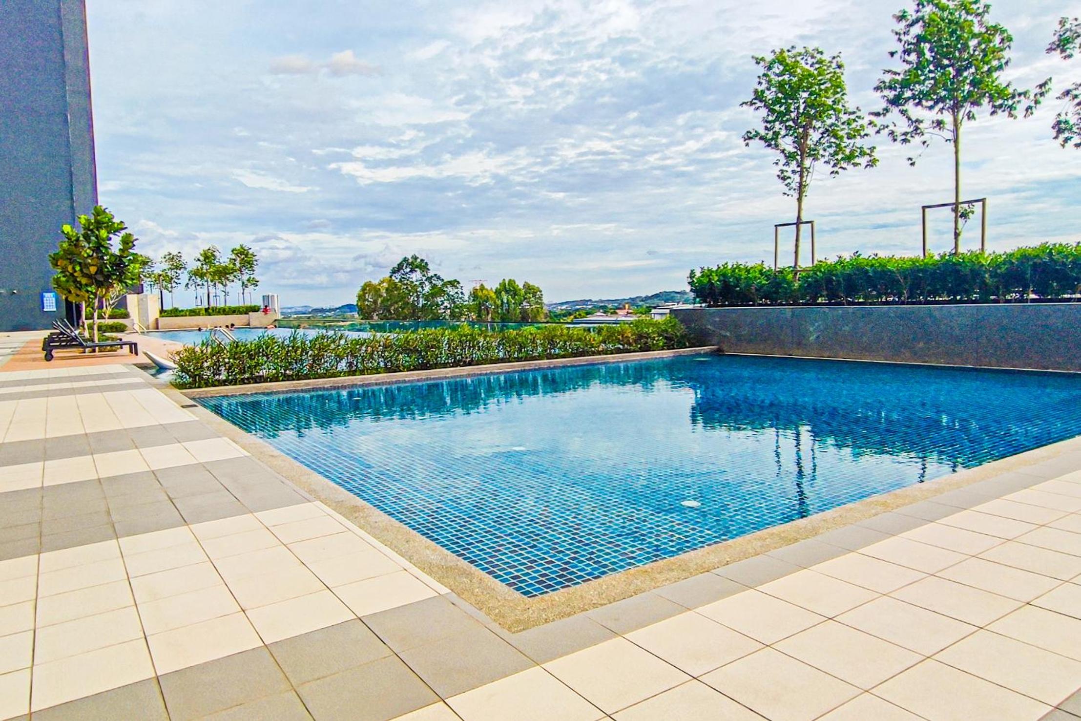 Comfort Loft at Tulip Denai Alam by HCK
