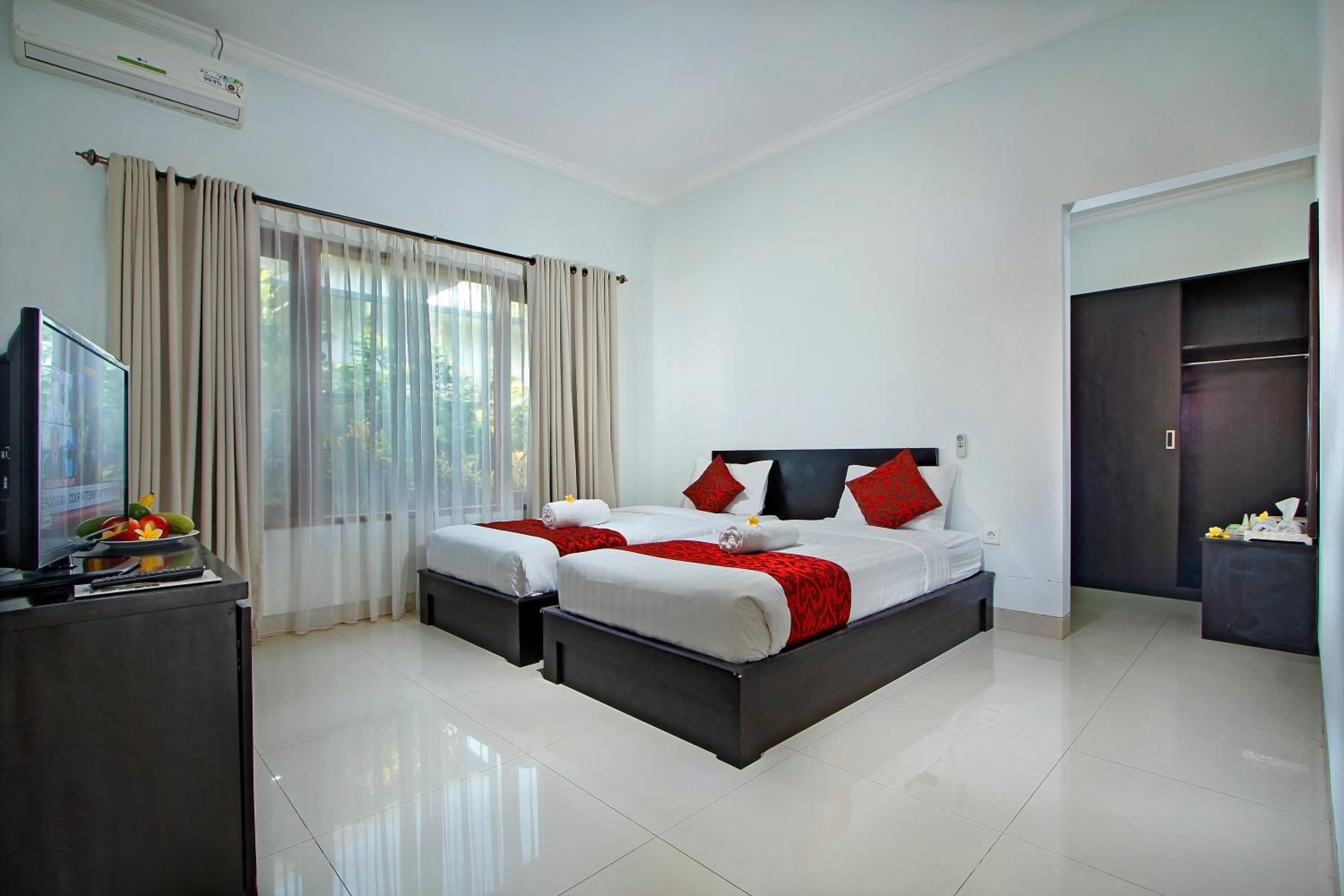 The Brothers Villa view 4