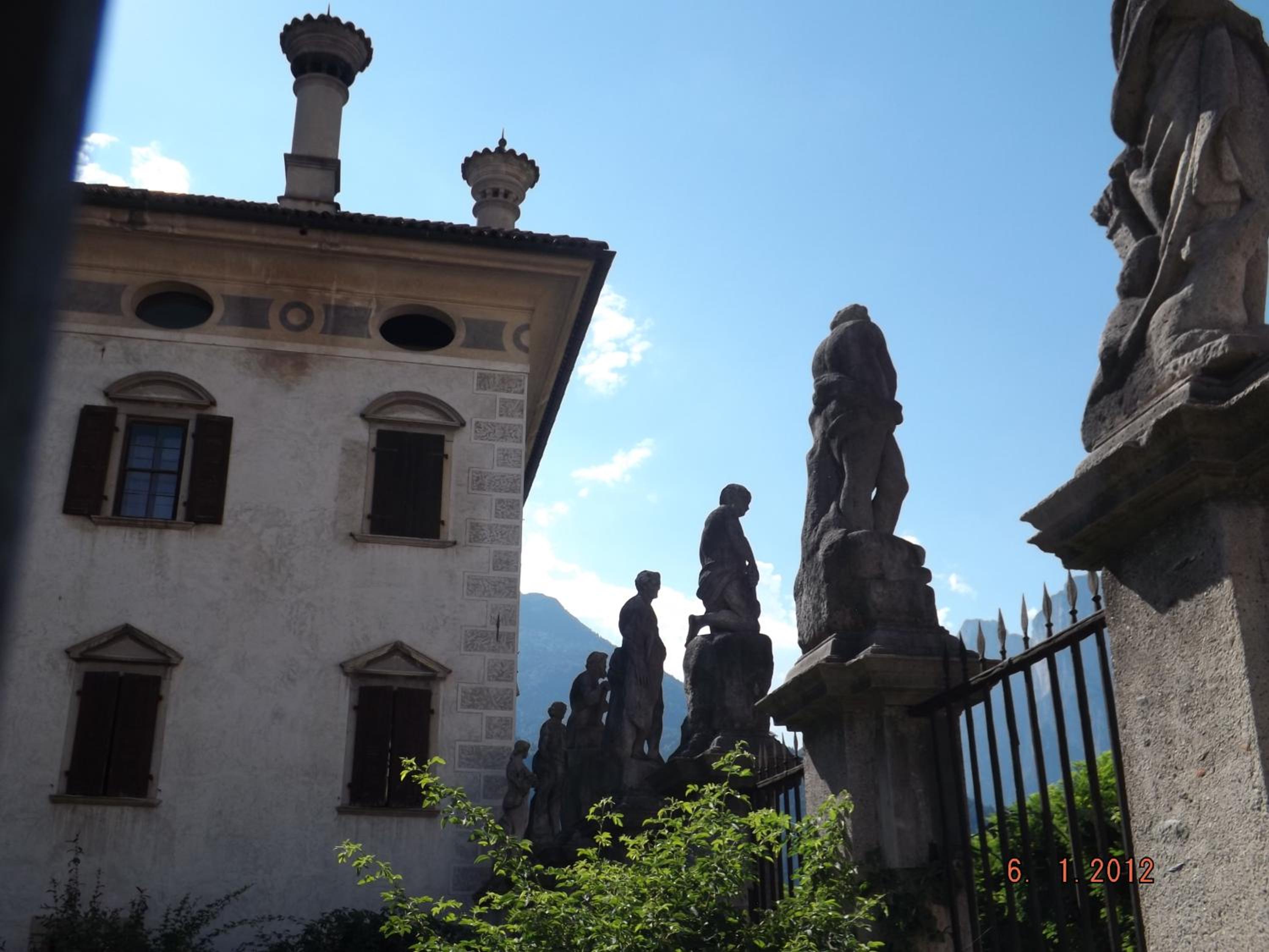 Photo 42