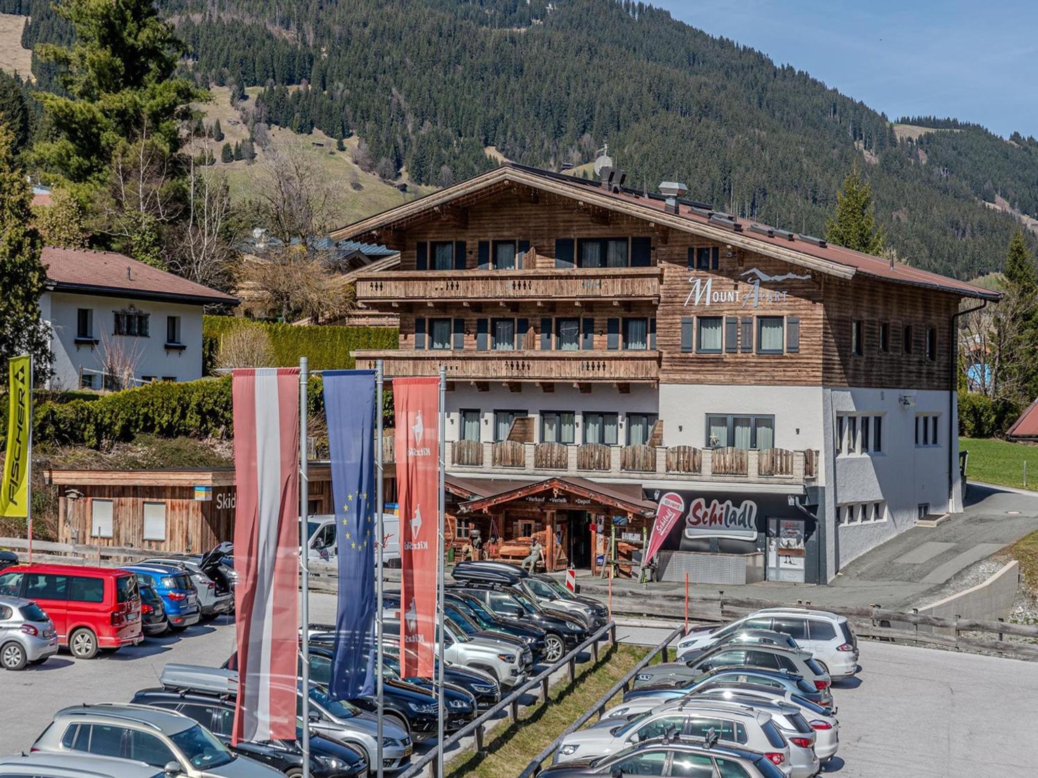 Apartment at the ski lift in Jochberg