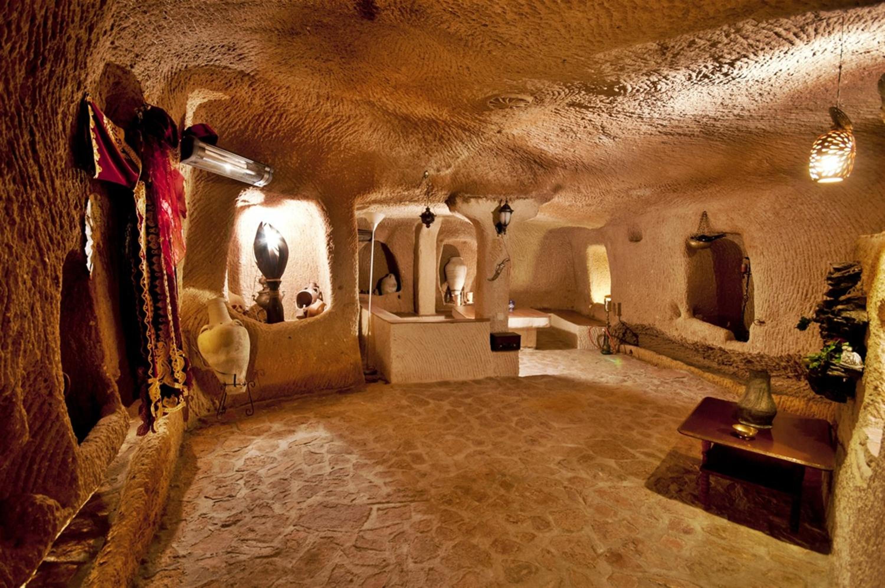 Adanos Konuk Evi