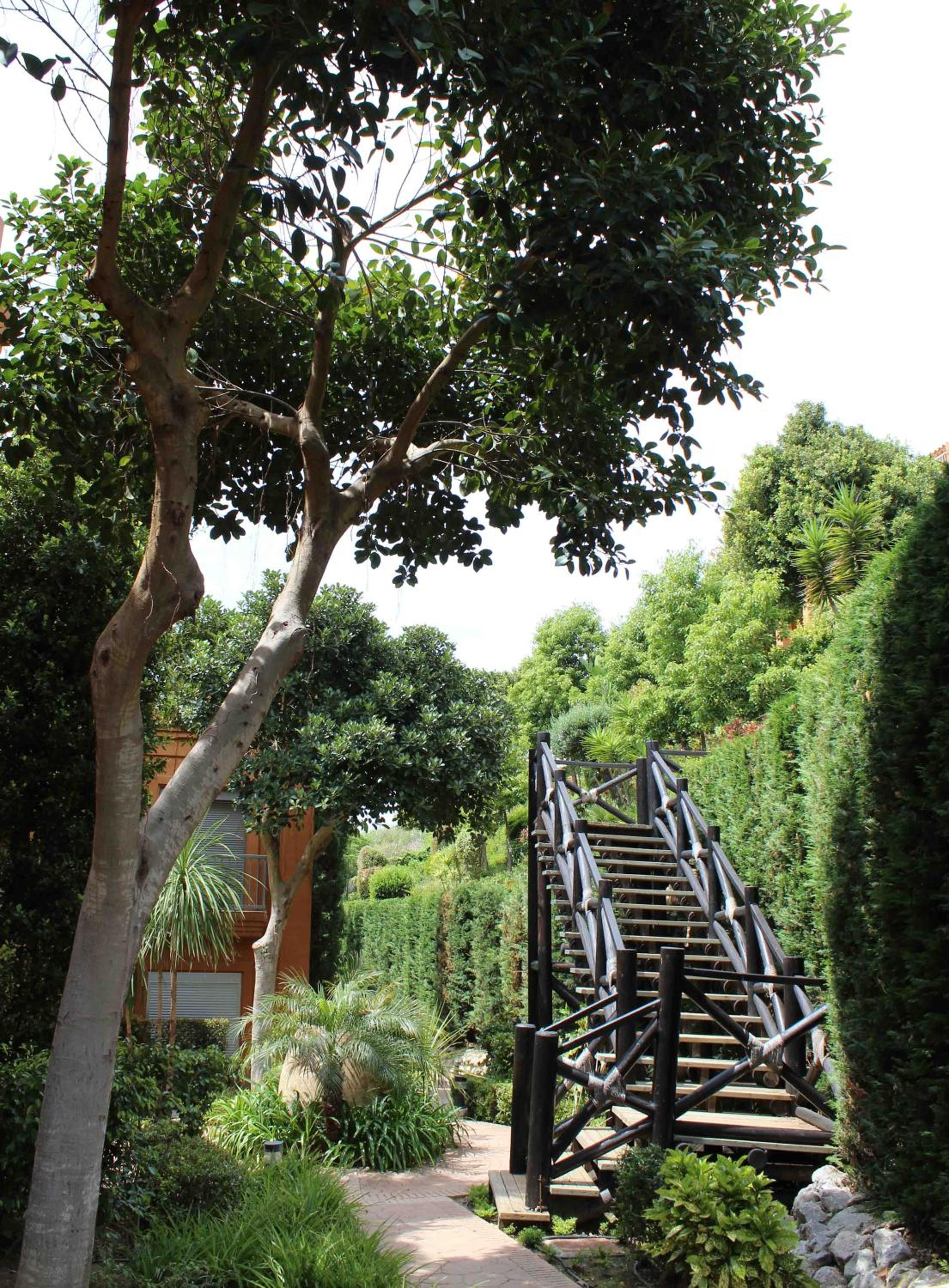 Benatalaya Estepona