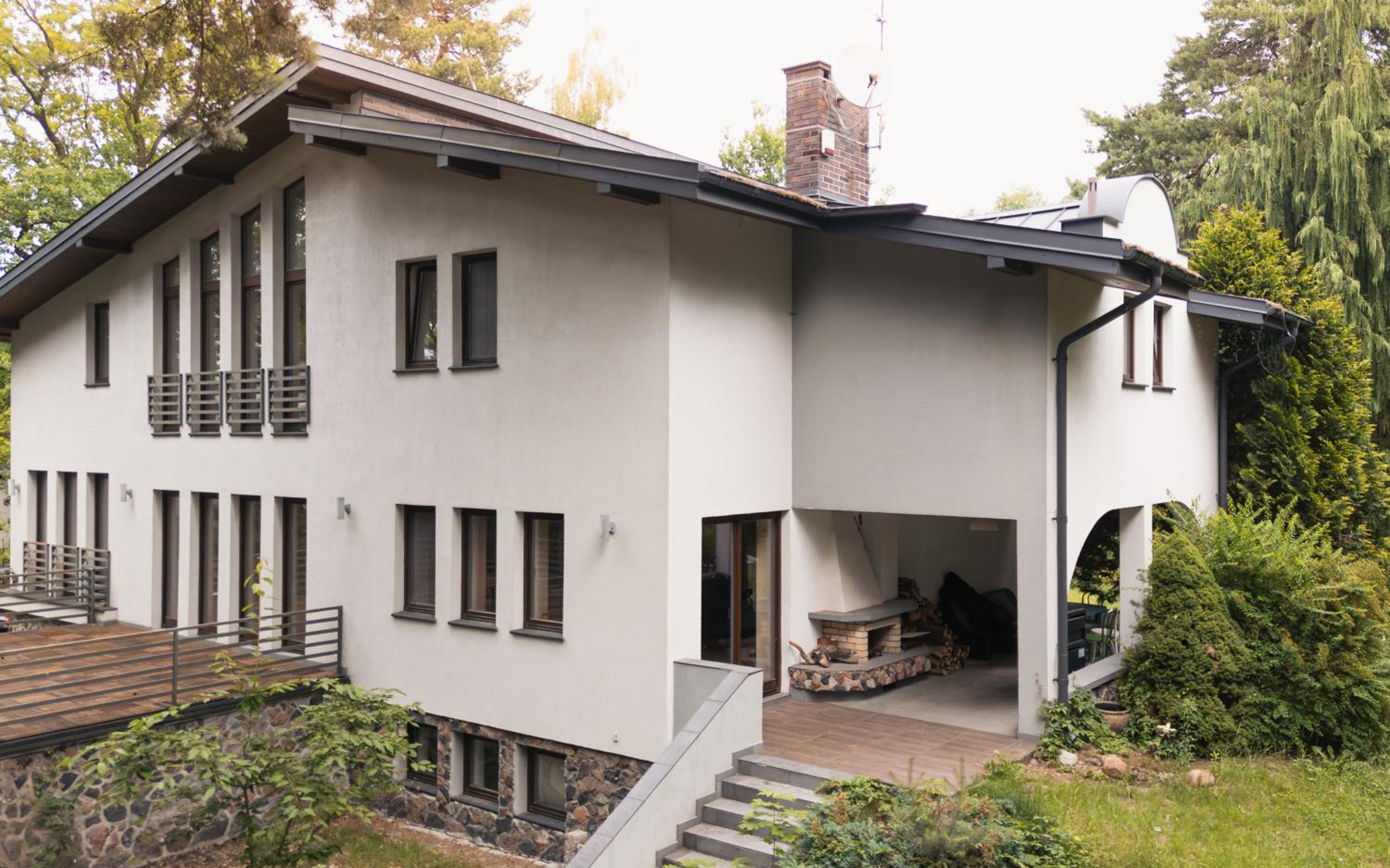 Golden Villas - Cozy Family Villa with Garden & Sauna, Konstancin