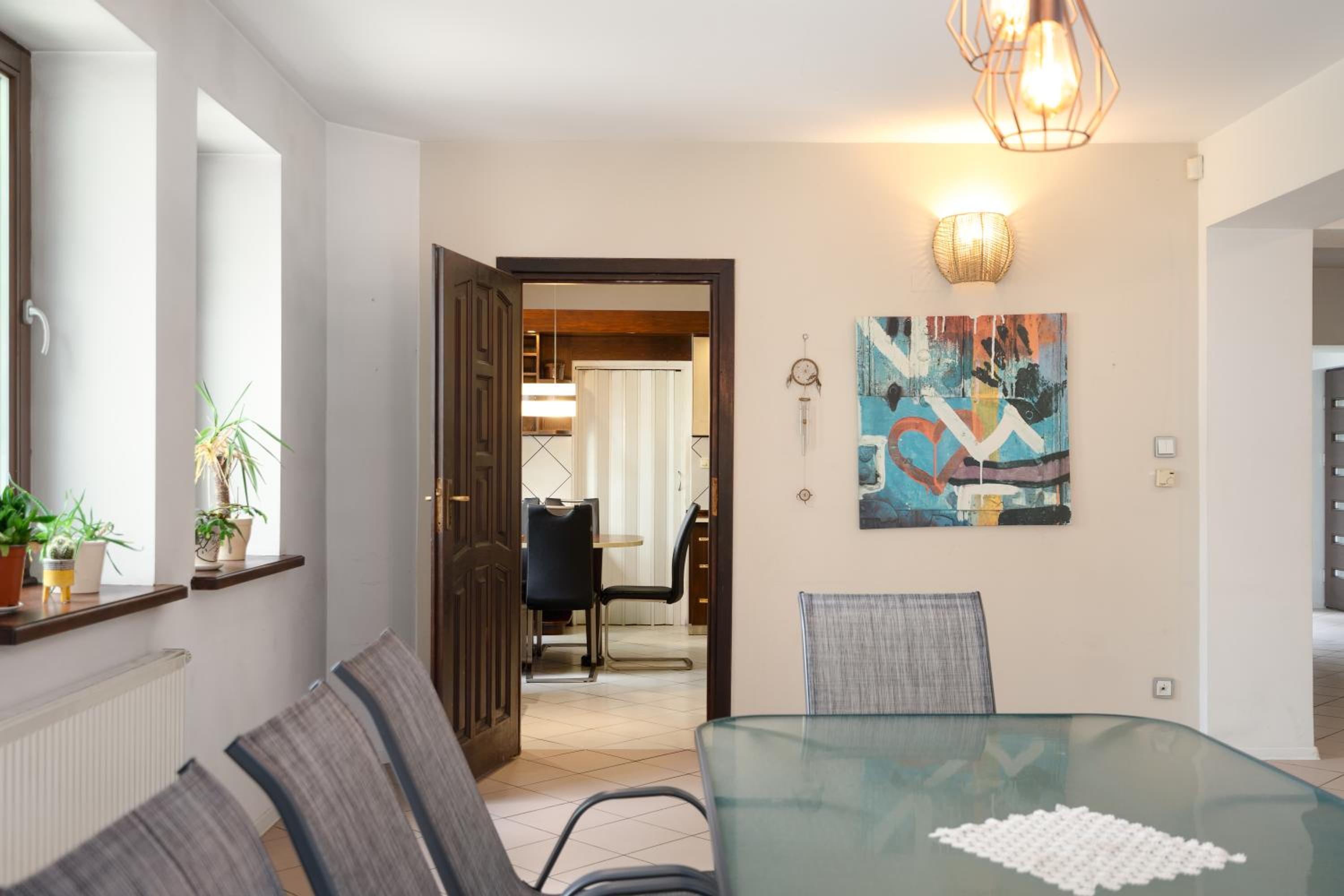 Golden Villas - Cozy Family Villa with Garden & Sauna, Konstancin