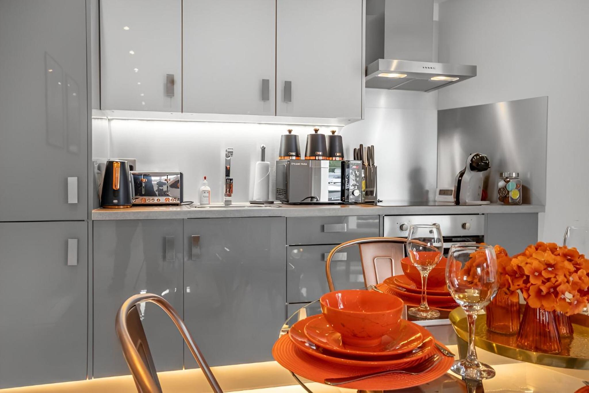 Wembley Park Cosy Flats 5mins to station!