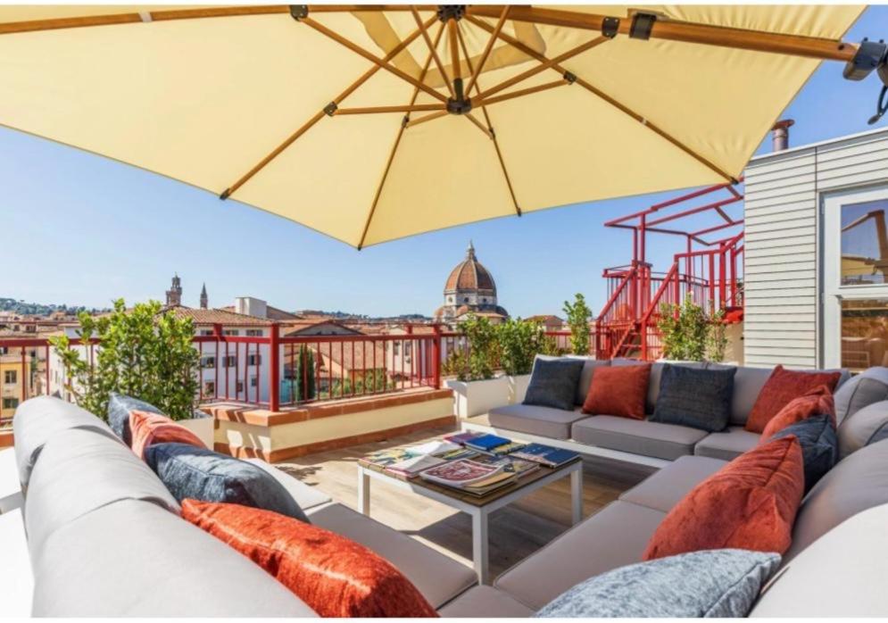 Luxury Florence Penthouse with Rooftop Terrace