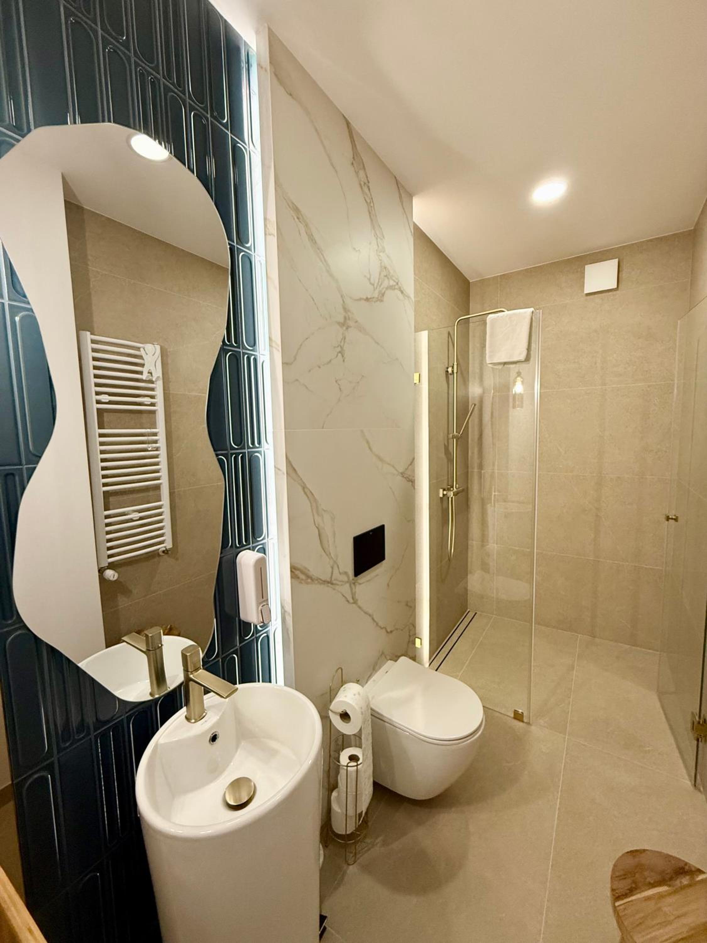 Roosevelta Residence Carpe Diem - FV - Klimatyzacja - WiFi - przy Off Piotrkowska, Orientarium, Atlas Arena, HopaLupa, Aquapark Fala