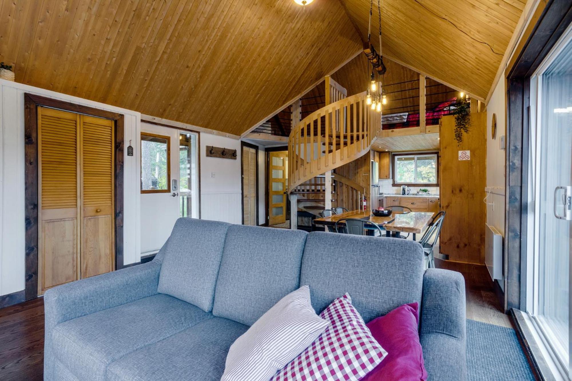 Chalet au bord de l'eau avec spa privé - Mauricie - Portneuf - Québec