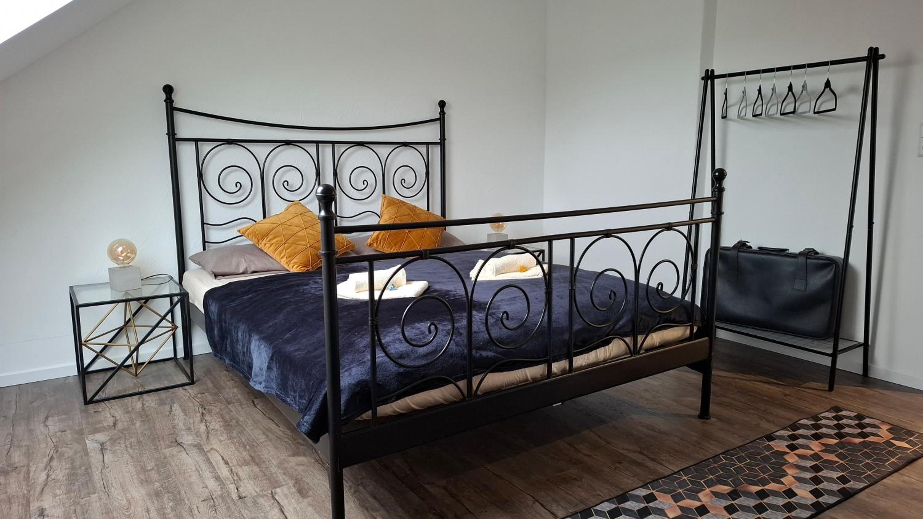 Modernes 2 Zimmer City-Apartment in Wolfsburg - nahe Autostadt, Parkplatz & WLAN, CityStay GTI