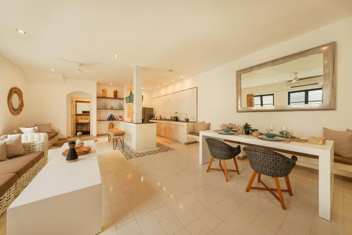 Stylish 3BR Escape, 5 Mins to Seminyak Beach