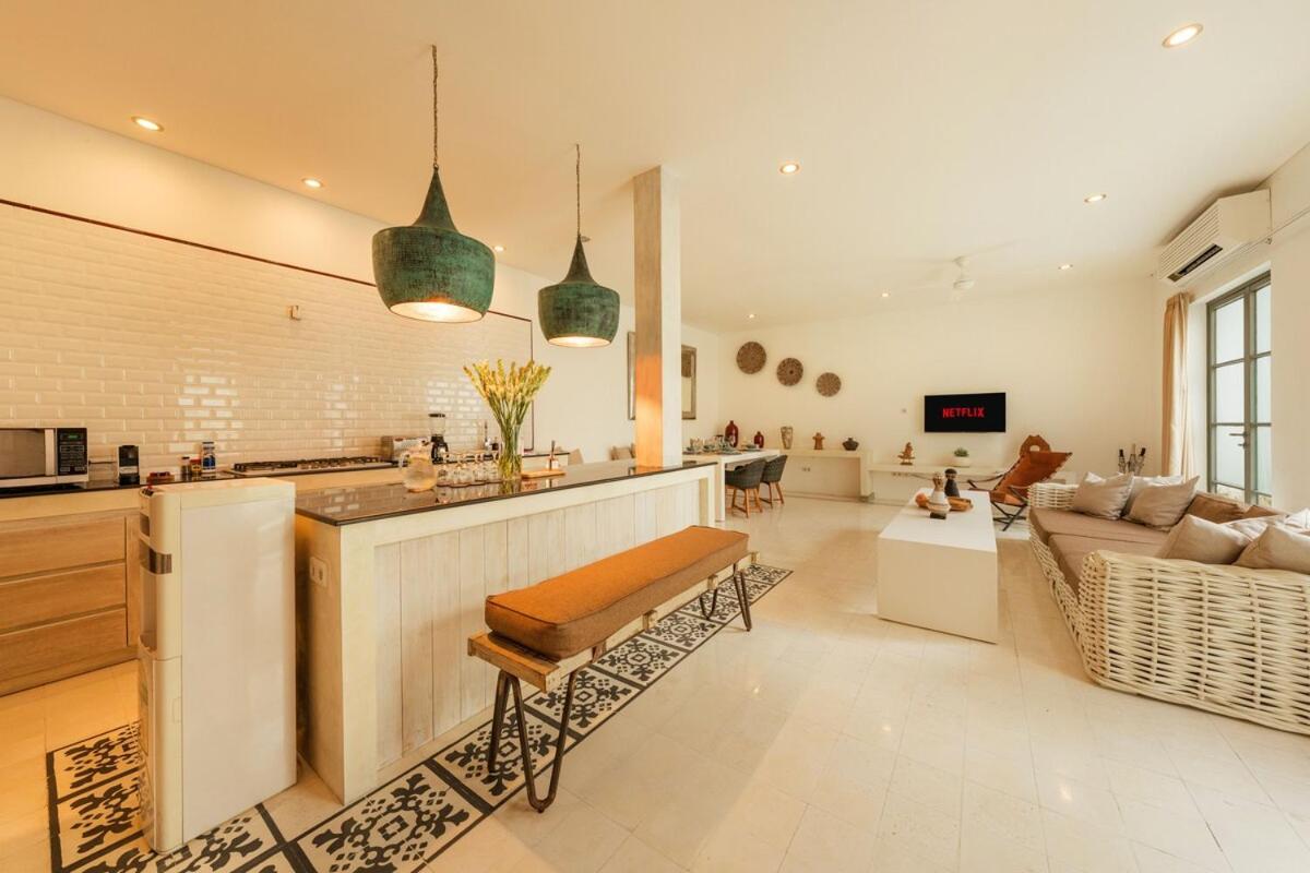 Stylish 3BR Escape, 5 Mins to Seminyak Beach