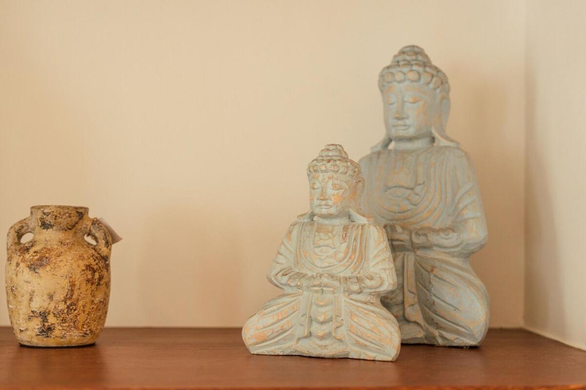 Stylish 3BR Escape, 5 Mins to Seminyak Beach