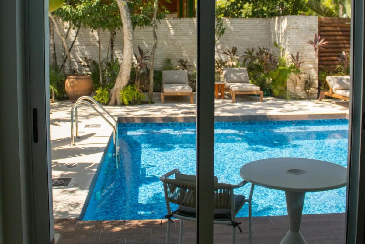 NHOA 111A Lux 2BR Condo Pool access in Aldea Zama