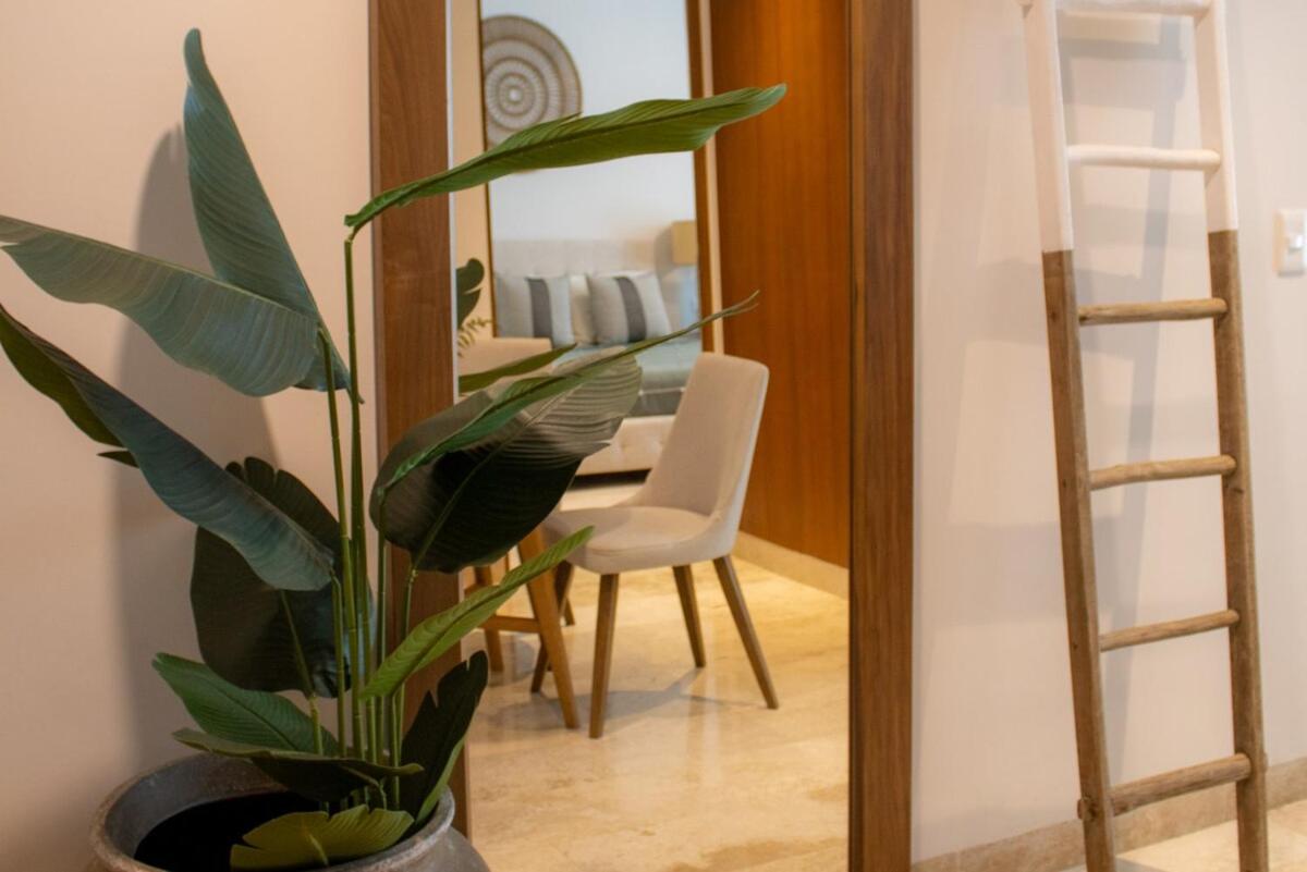 NHOA 111A Lux 2BR Condo Pool access in Aldea Zama