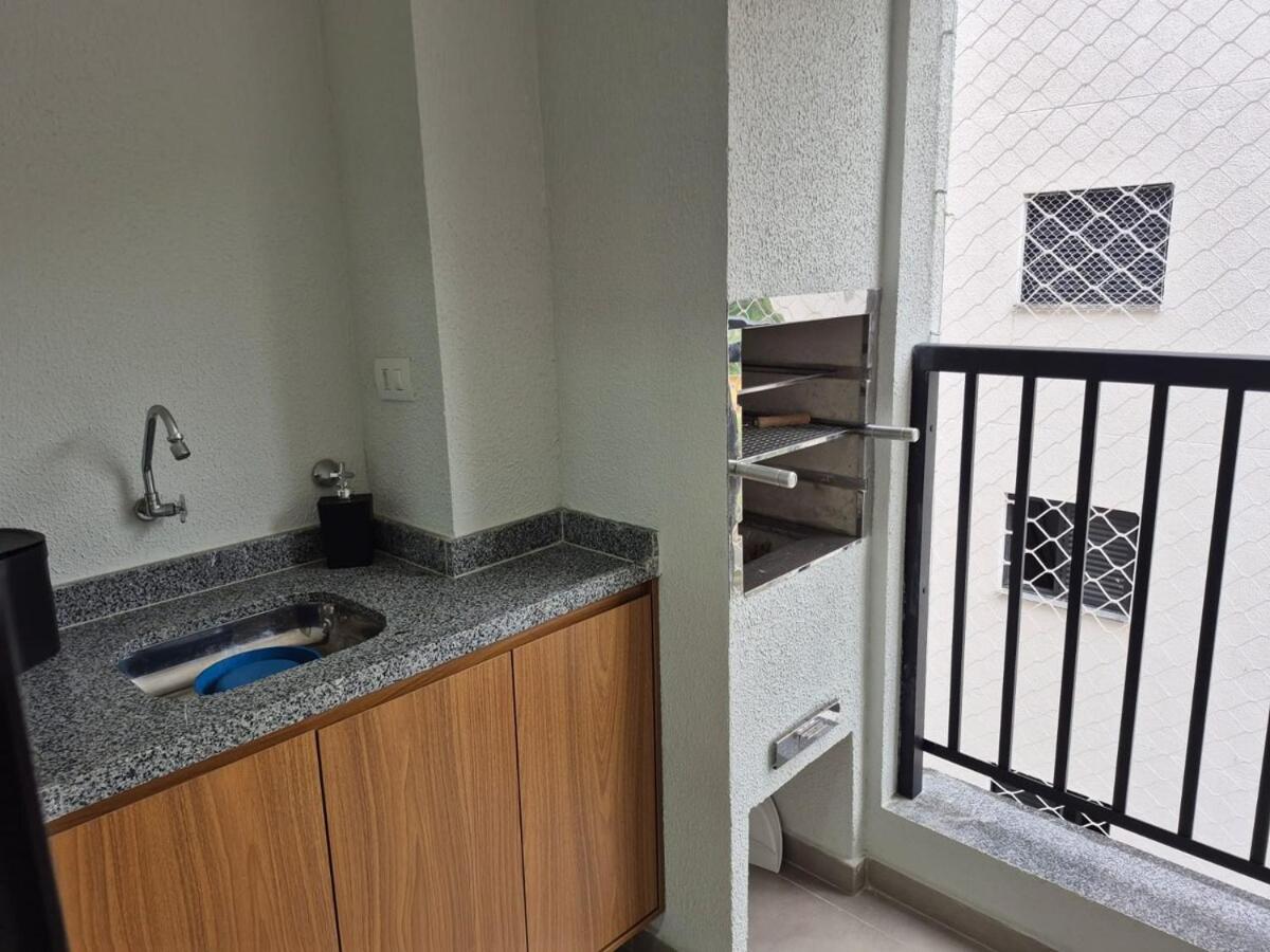 Apartamento - Praia Martins de Sá - 50 metros da praia