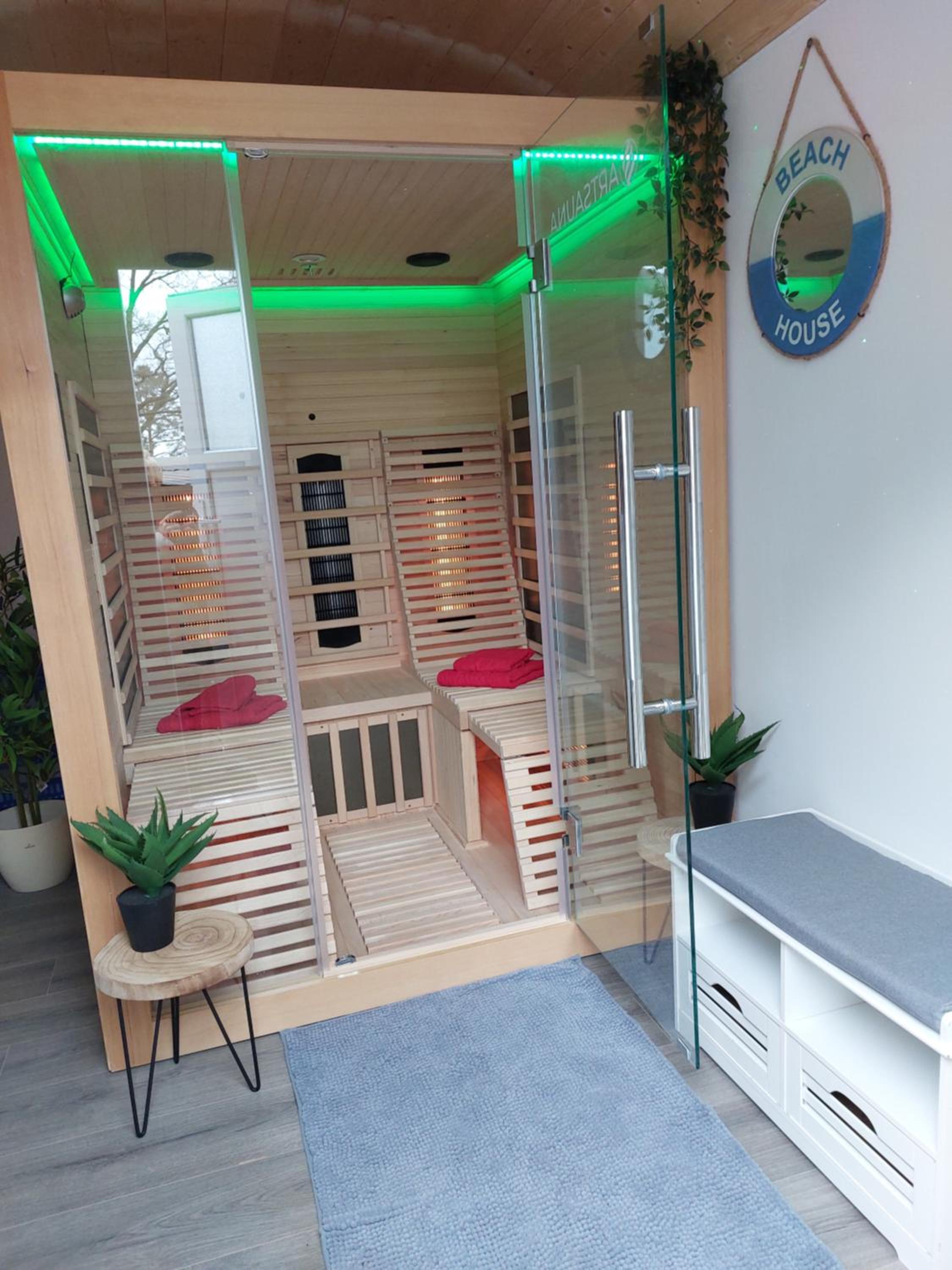 Fewo Erdgeschoss Ankerplatz mit Sauna direkt am Brombachsee bei Juliane und Klaus