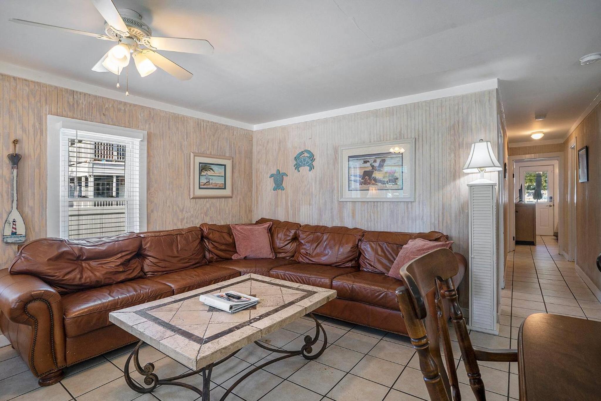 MyPlace on Holly 10 bdrms Slps 20,Private pool Beach Golf Hot Tub