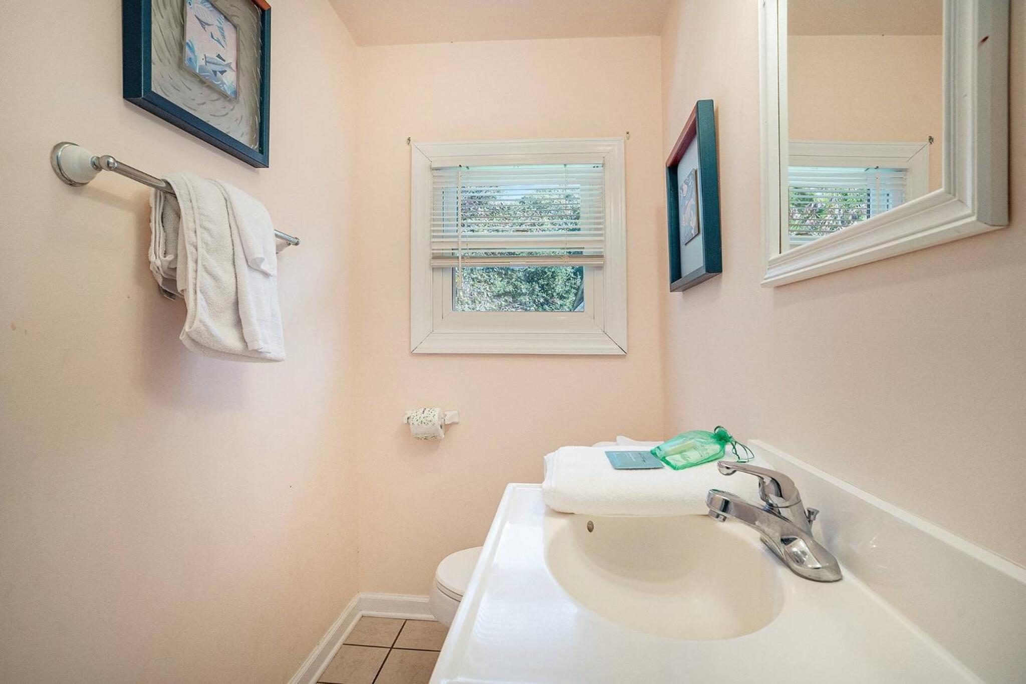 MyPlace on Holly 10 bdrms Slps 20,Private pool Beach Golf Hot Tub