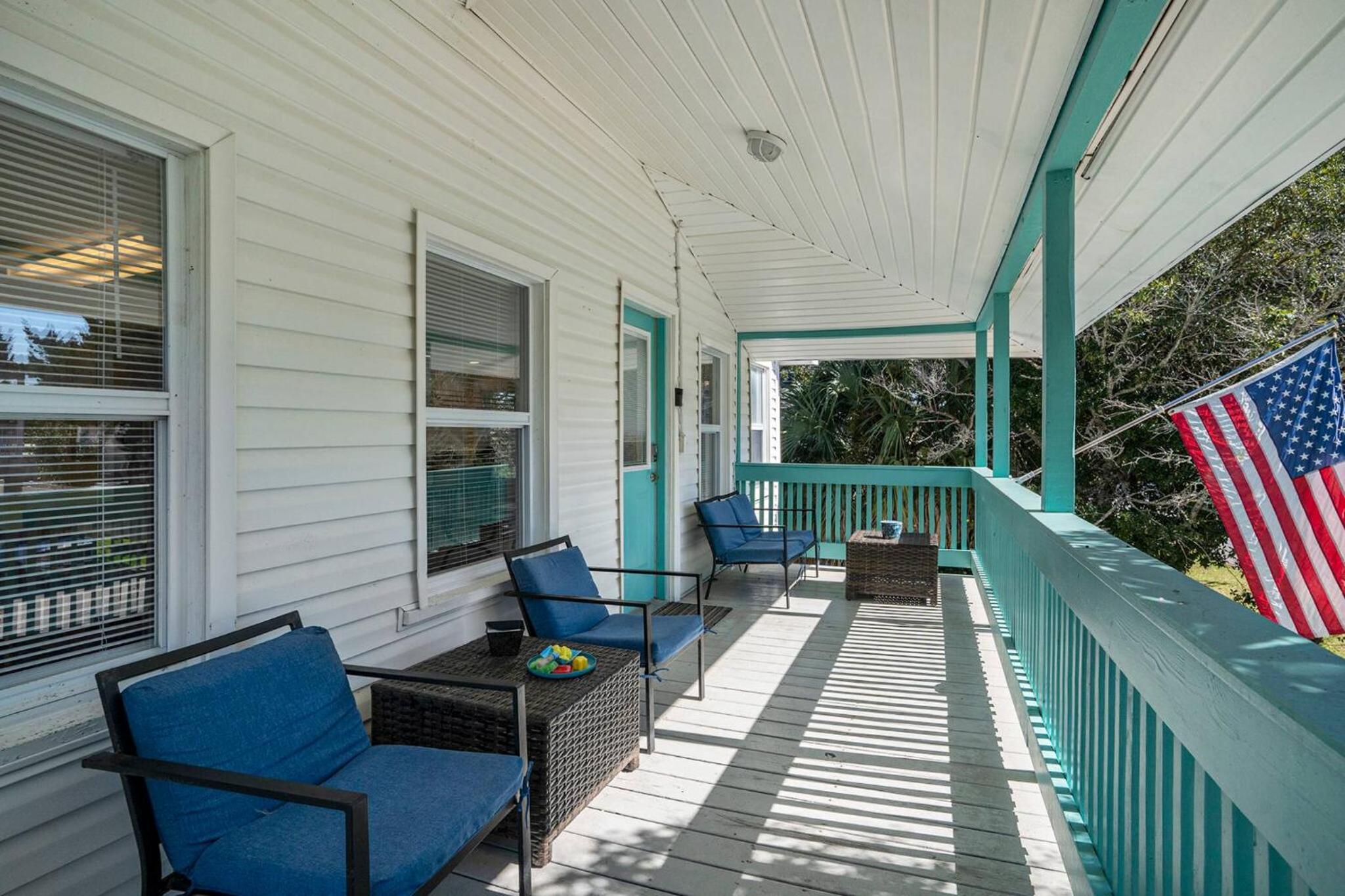 MyPlace on Holly 10 bdrms Slps 20,Private pool Beach Golf Hot Tub