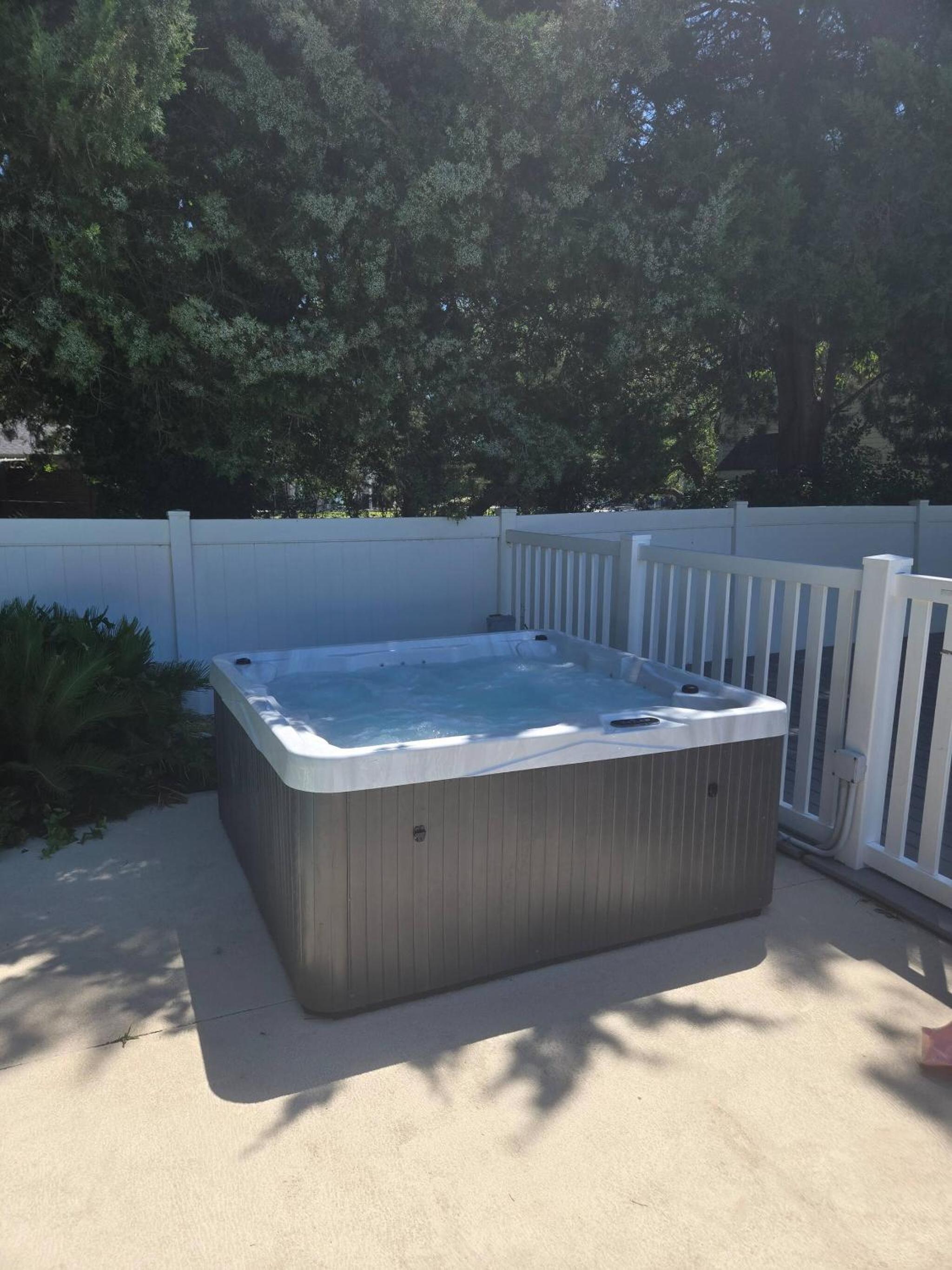 MyPlace on Holly 10 bdrms Slps 20,Private pool Beach Golf Hot Tub
