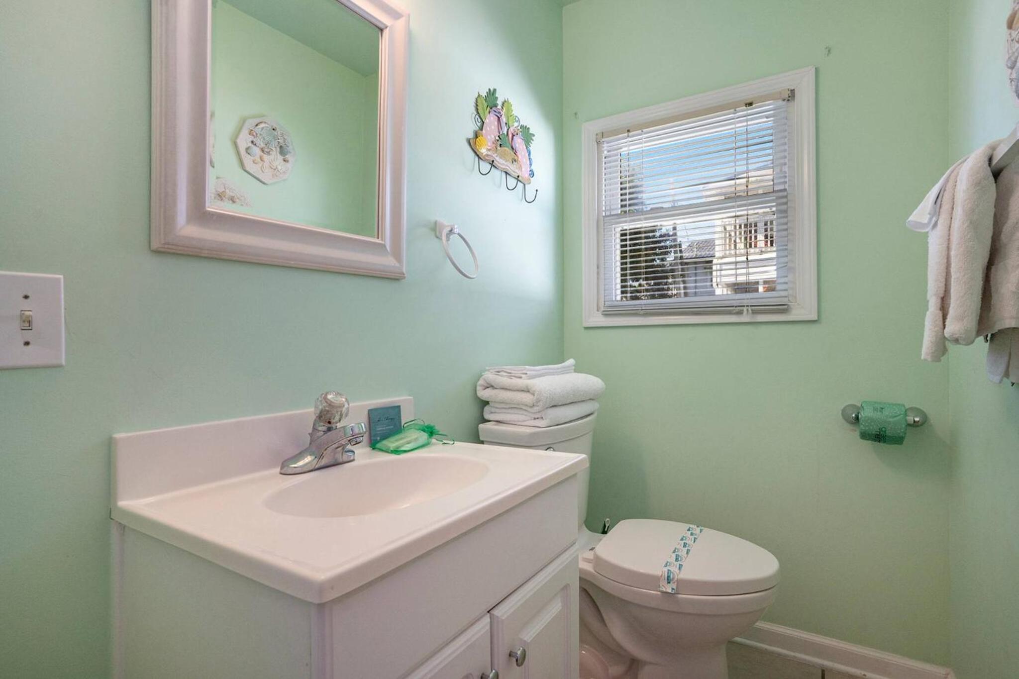MyPlace on Holly 10 bdrms Slps 20,Private pool Beach Golf Hot Tub