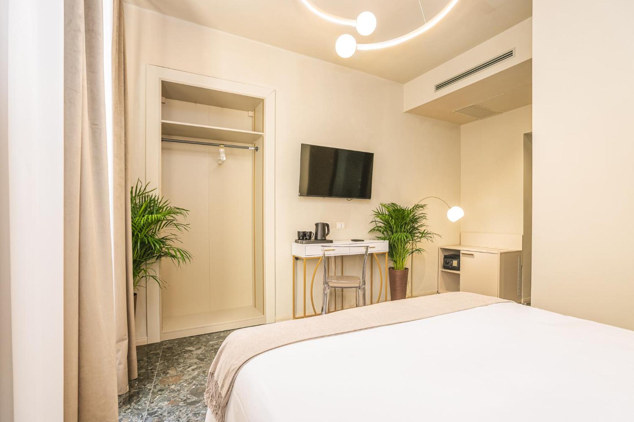 Roma suite hotel