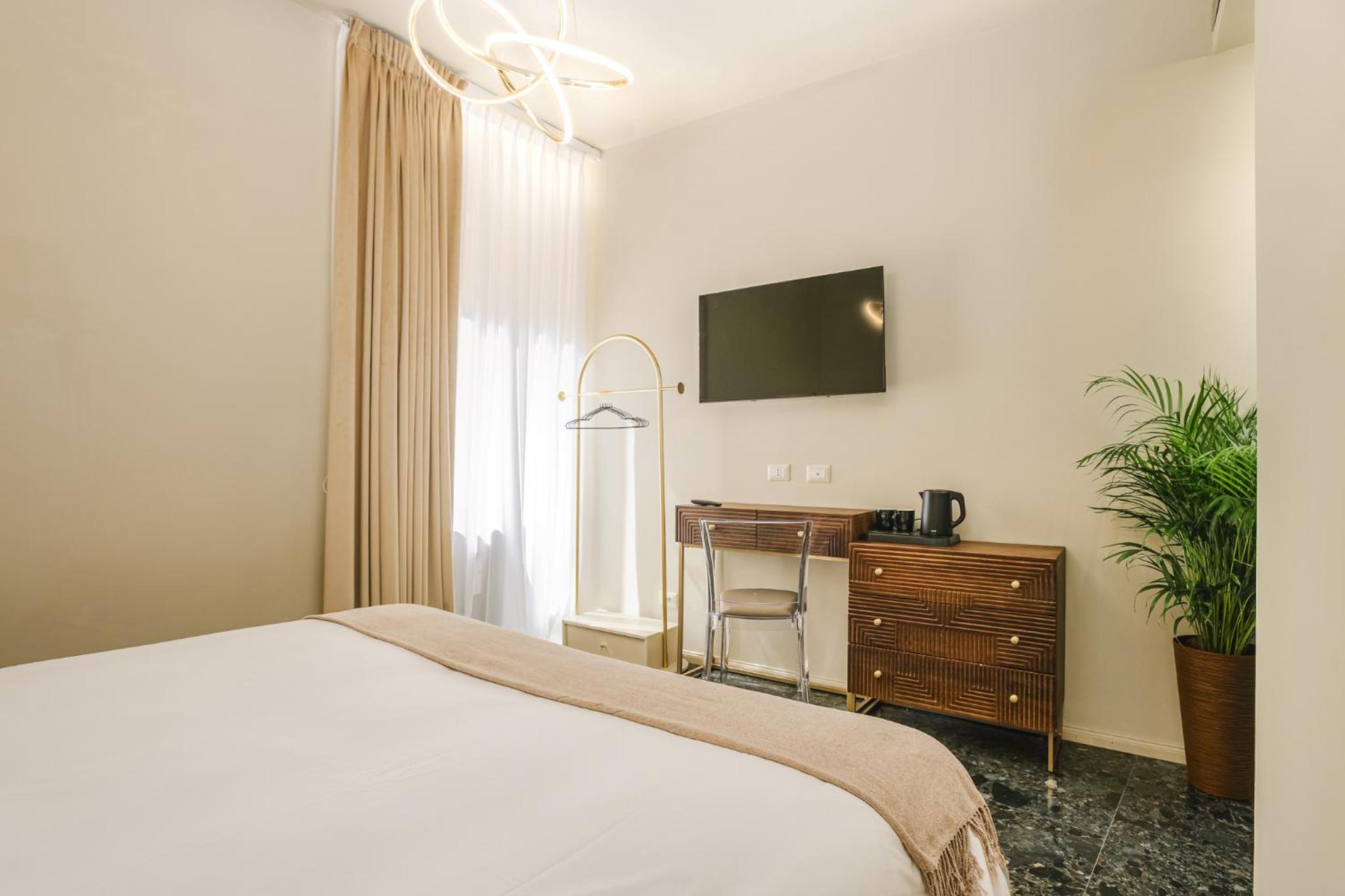 Roma suite hotel